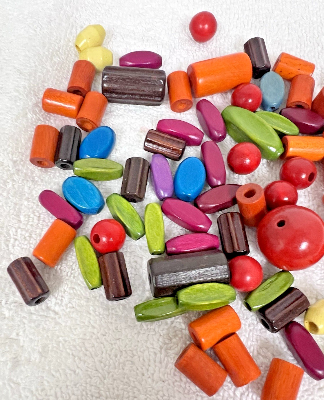 75 Vintage Camp Fire Girls Wood Red Green Blue Beads Awards Tasks Ceremonial