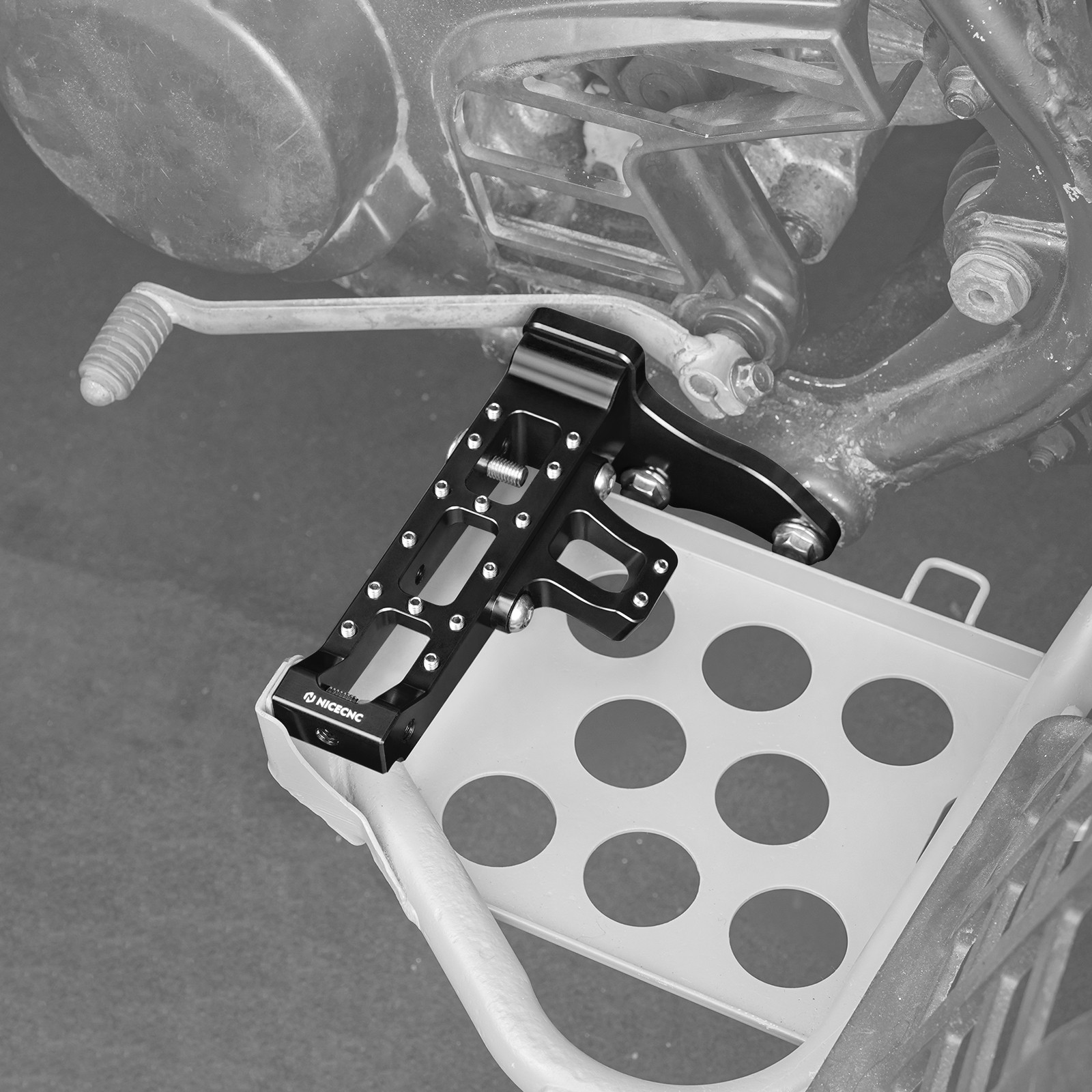 Extended Footrest Foot Pegs 13MM Aluminum For Yamaha Banshee 350 YFZ350 1987-06