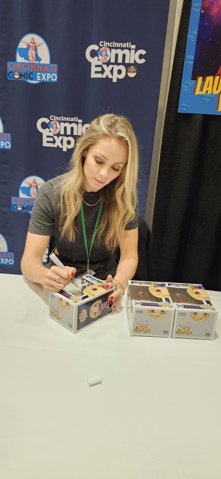 Laura Vandervoort Smallville Kara Kent signed autographed Funko Pop. JSA Cert