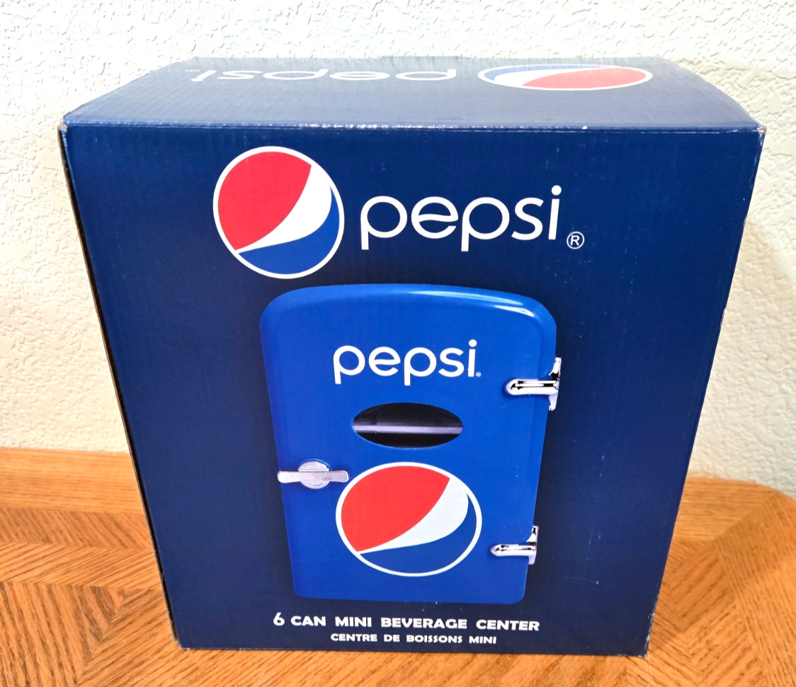 Pepsi 6-can Mini Fridge Bevarage Center MIS133PEP. New sealed