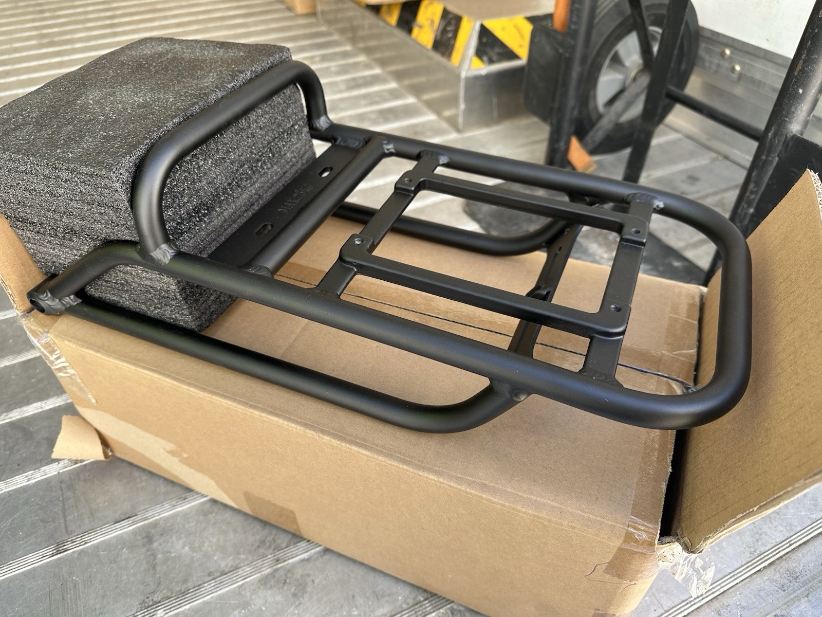 Juiced Bikes Quick Release Platform Rear Rack Scorpion X. New From Juiced Bikes