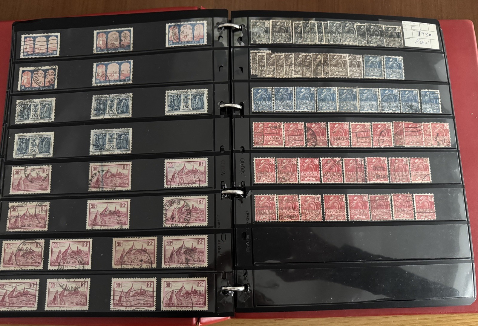 France Stamp Collection With 70 Pages PVC Album 1900-Modern-Some Early Good CV