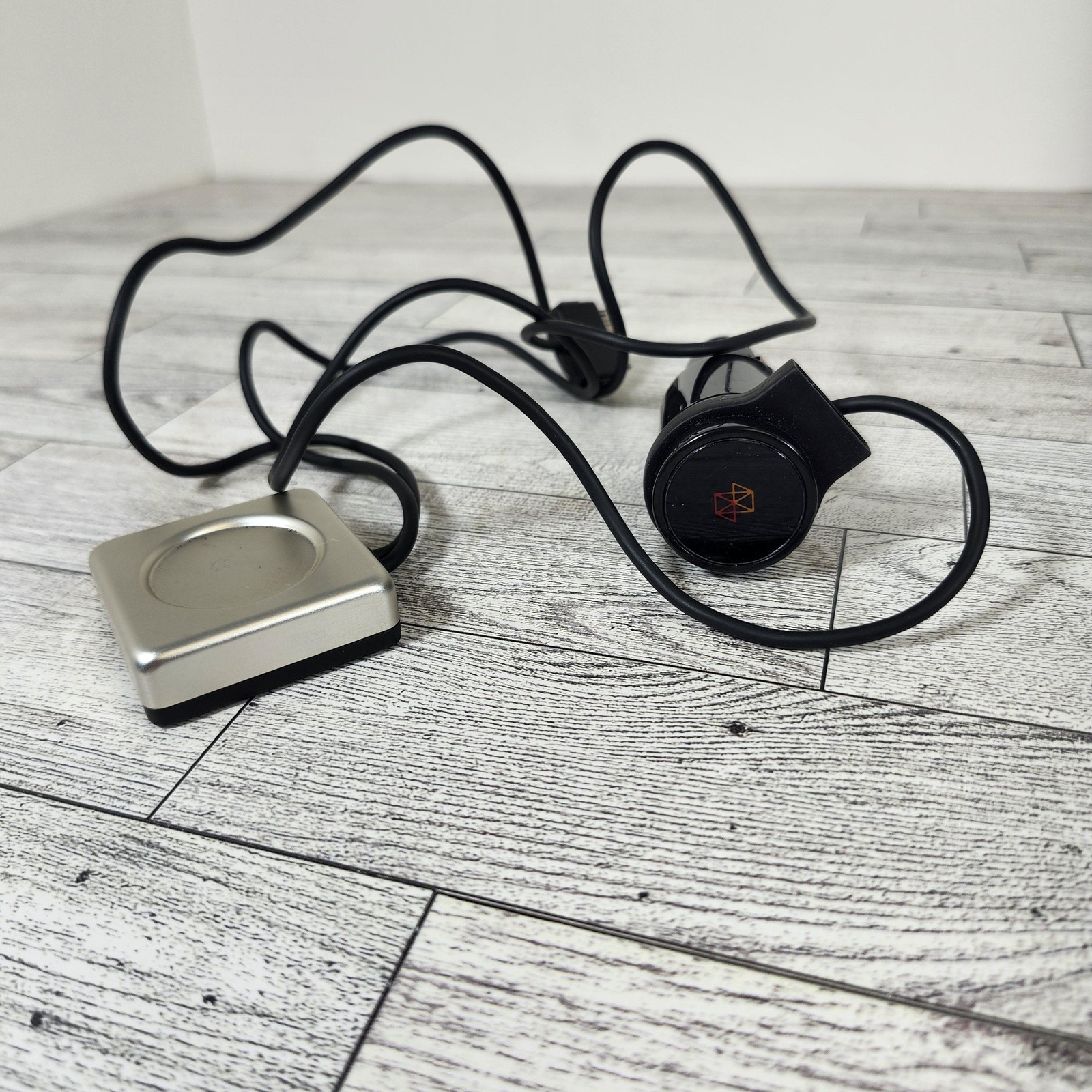 Microsoft Zune Car Pack FM Transmitter Charger Dock Black 30-Pin AUX Adapter