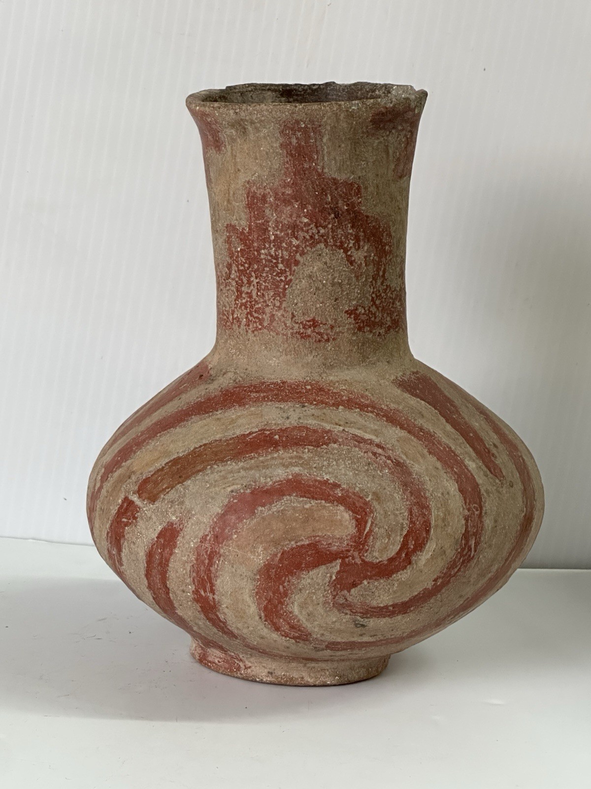 FLAWLESS AUTHENTIC RED & WHITE CROSSKNO SWIRL POTTERY WATER BOTTLE FROM ARKANSAS