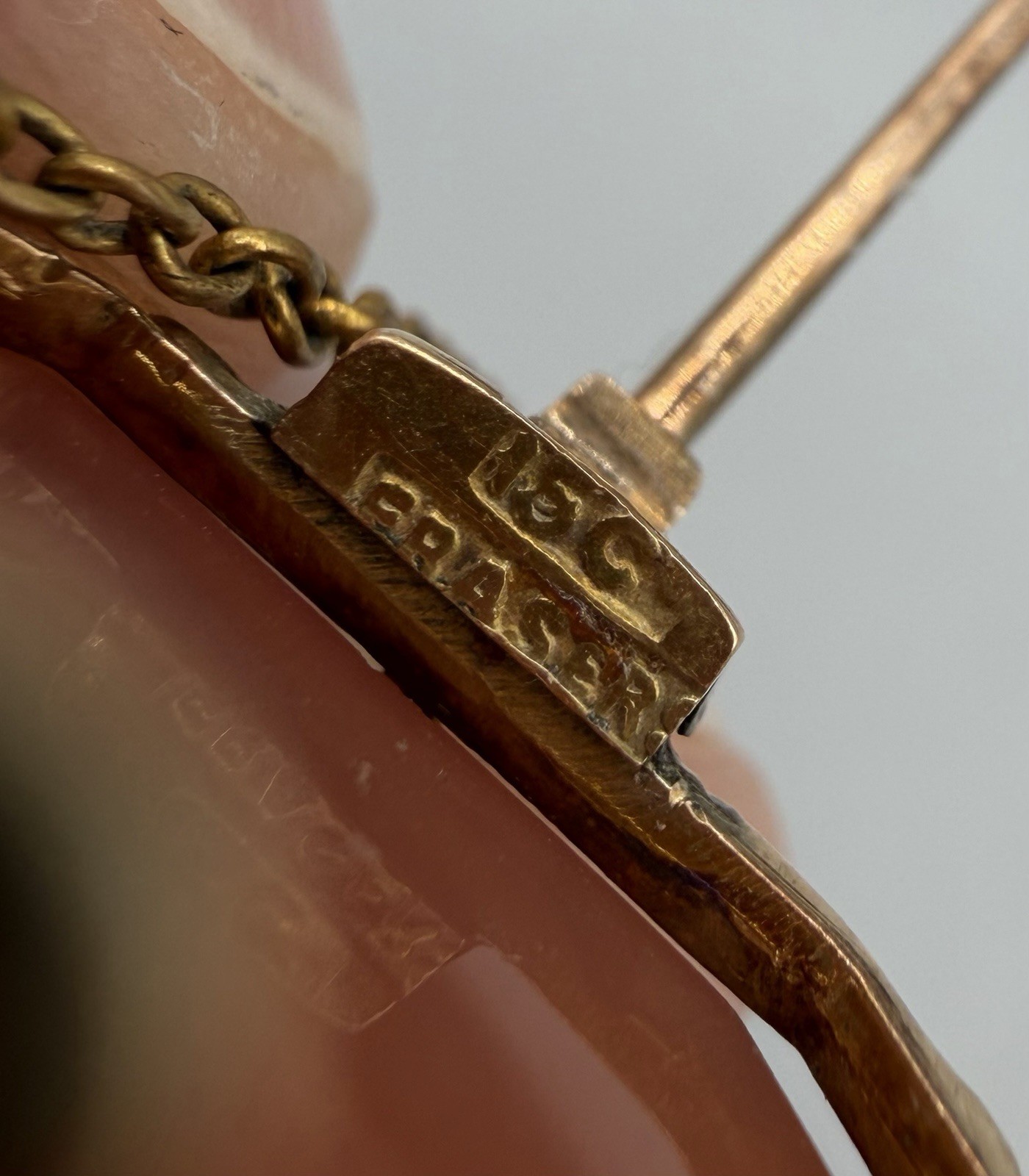 Antique Victorian 15k Gold Mounted Carnelian Seal Fob with Family Crest