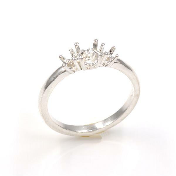 (4mm - 7mm) Round Three Stone  Ring Setting (Ring Sizes 4-11)