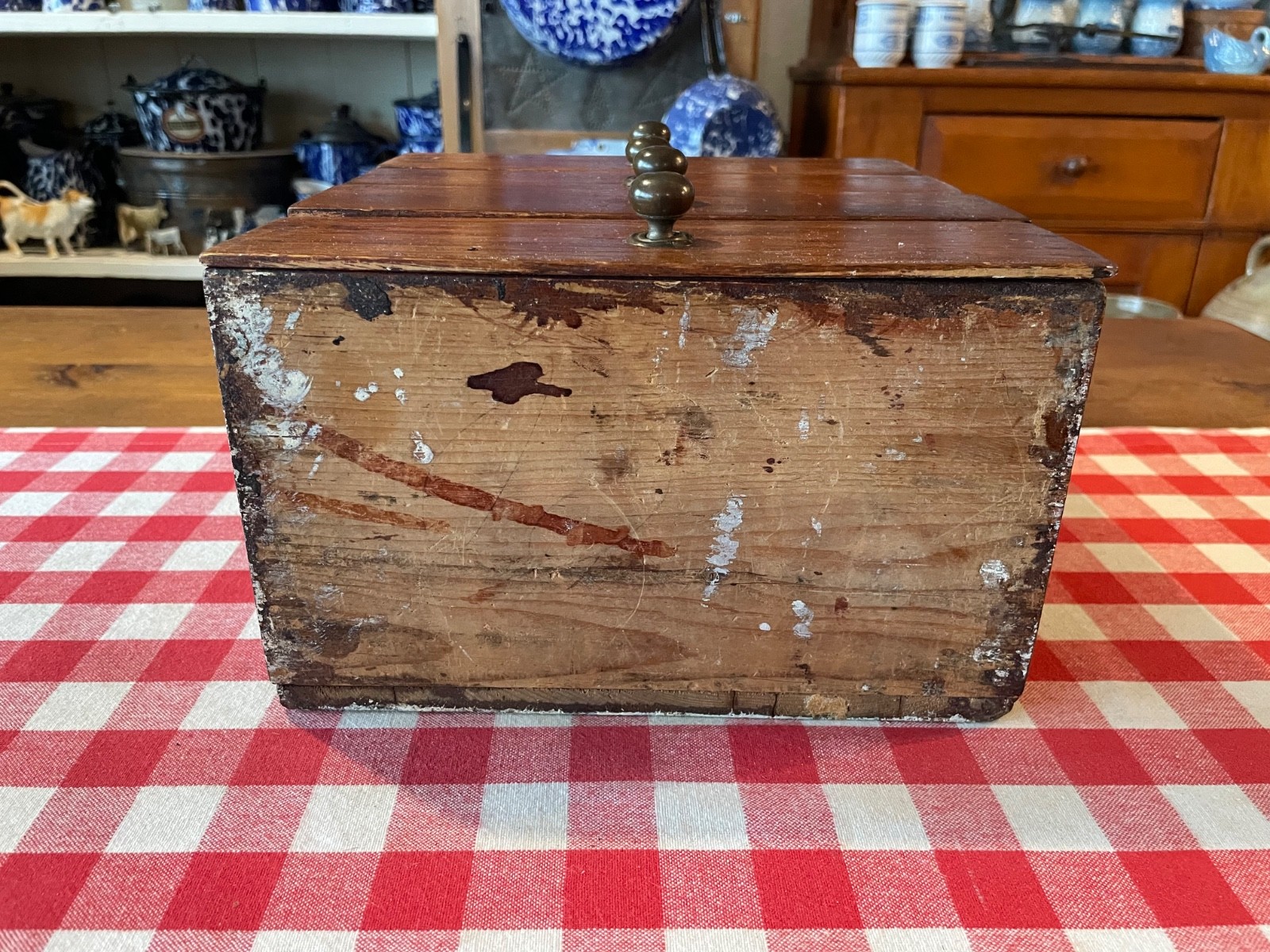 Small Antique Cabinet w/Brass Knobs