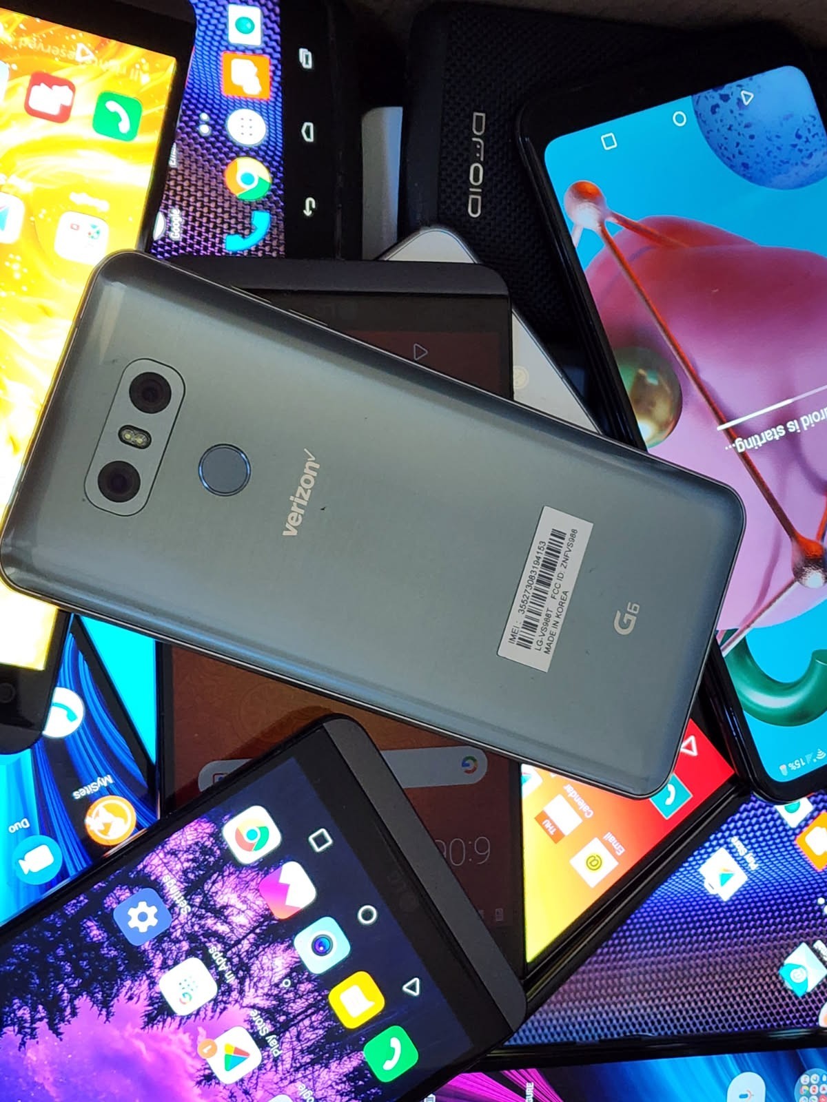 UNLOCKED Smartphone - Android