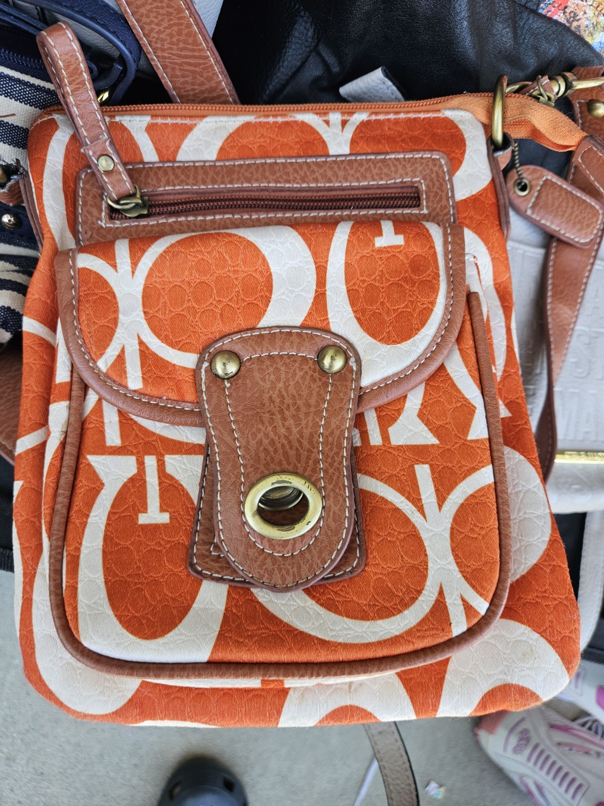 Vintage Purses lot Of 5: 1 Steve Madden, Tommy Hilfiger, Nine West, Michs, Omega