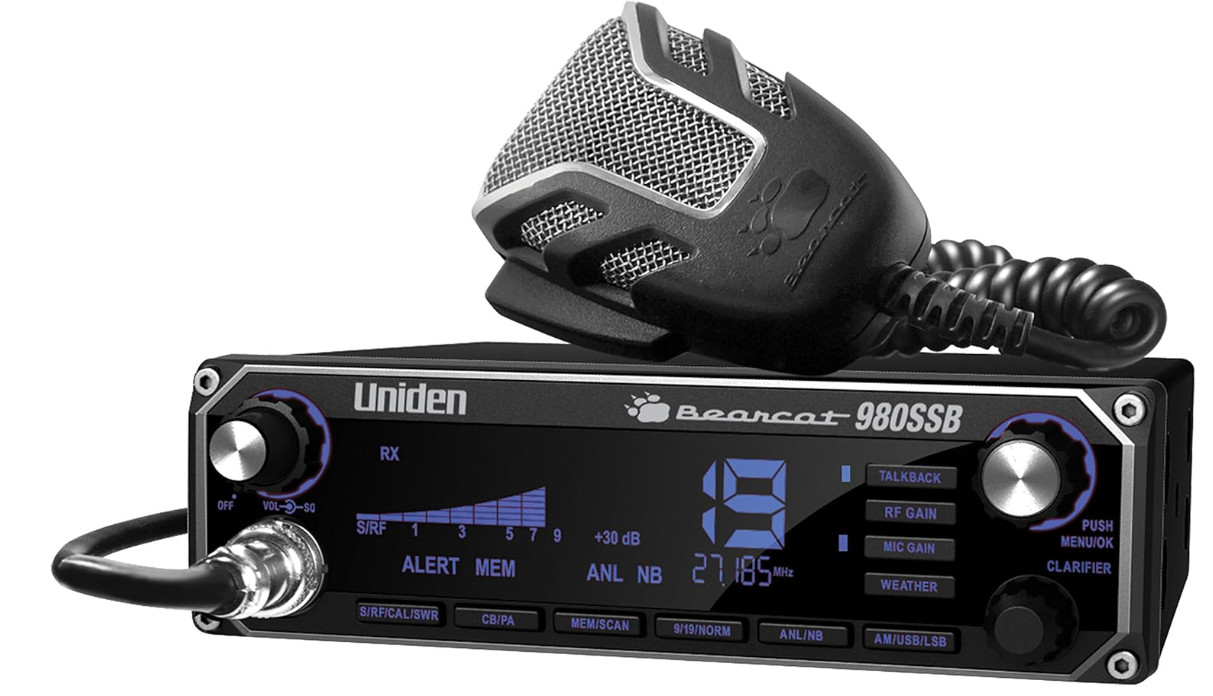 Uniden BEARCAT980 40-Channel SSB CB Radio with 7-Color Digital Display