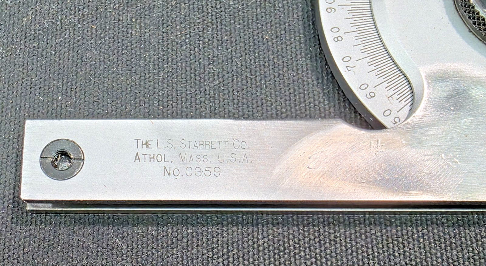 Starrett C359 Precision Universal Bevel Vernier Protractor 7" & 12" Blades