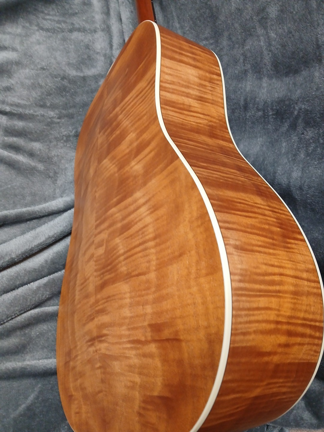 Guild D-240E Limited Acoustic Electric Guitar Project