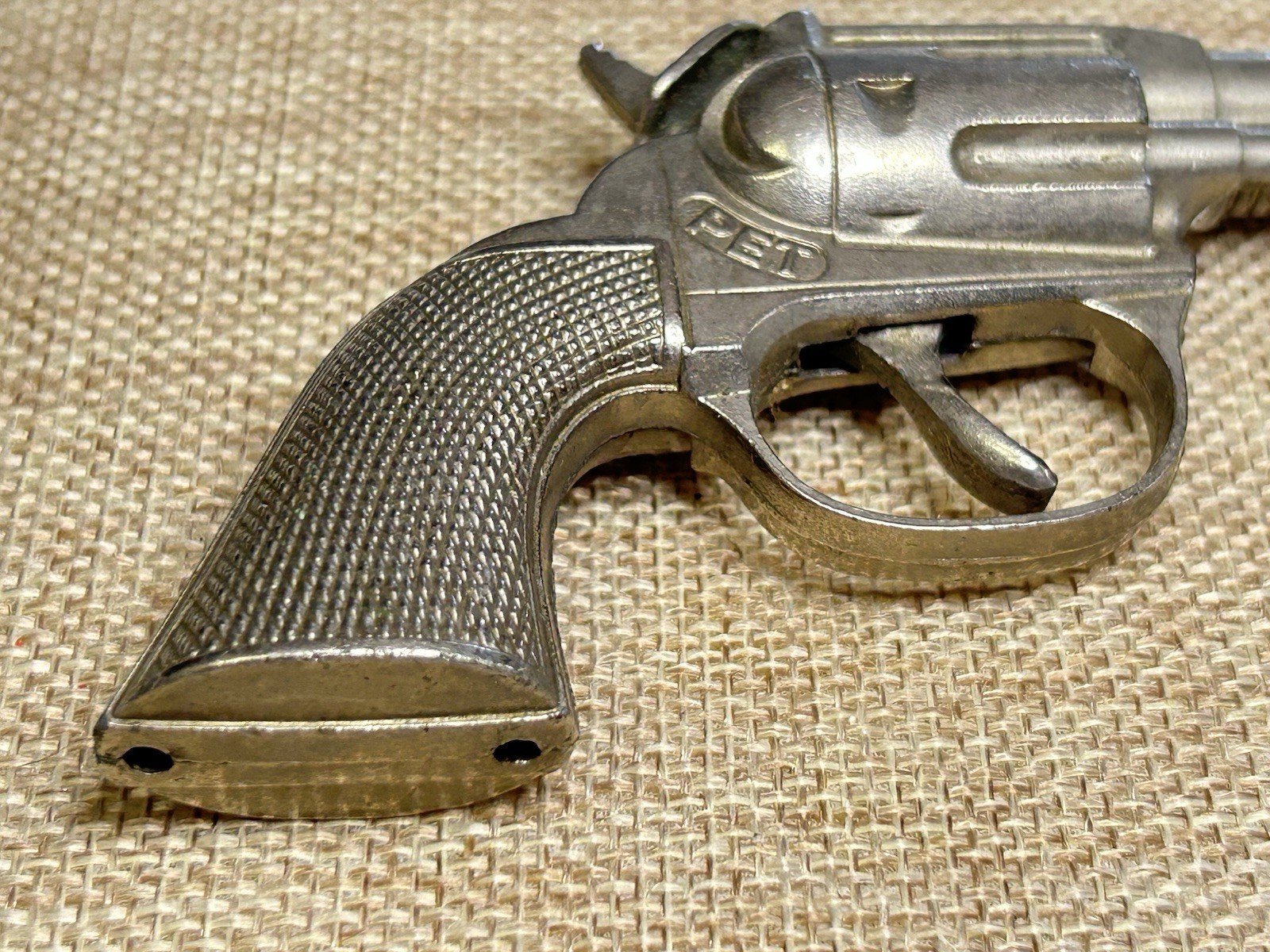 Vintage Hubley Pet Cap Gun Single Shot Mini Pistol 6" Western Cowboy Toy