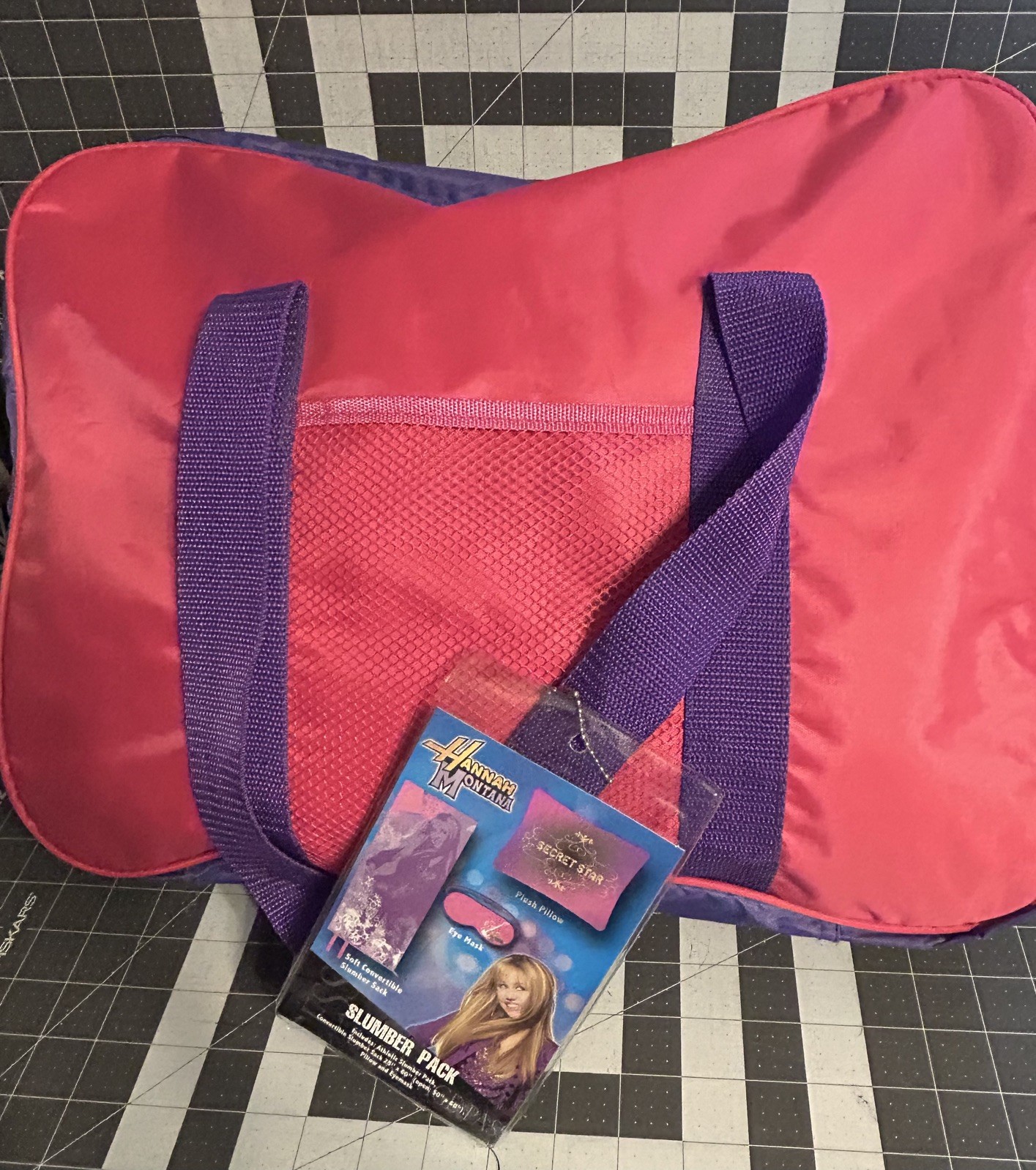 Disney Hannah Montana Slumber Pack w Tote Sleeping Bag Pillow Eye Mask Set NEW