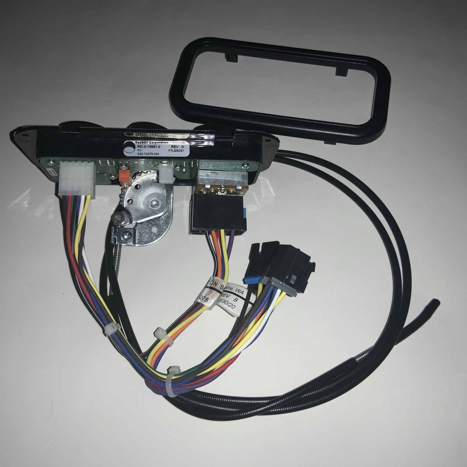 Freightliner A22-73379-004 OEM Heater Control Panel, NEW.(240)