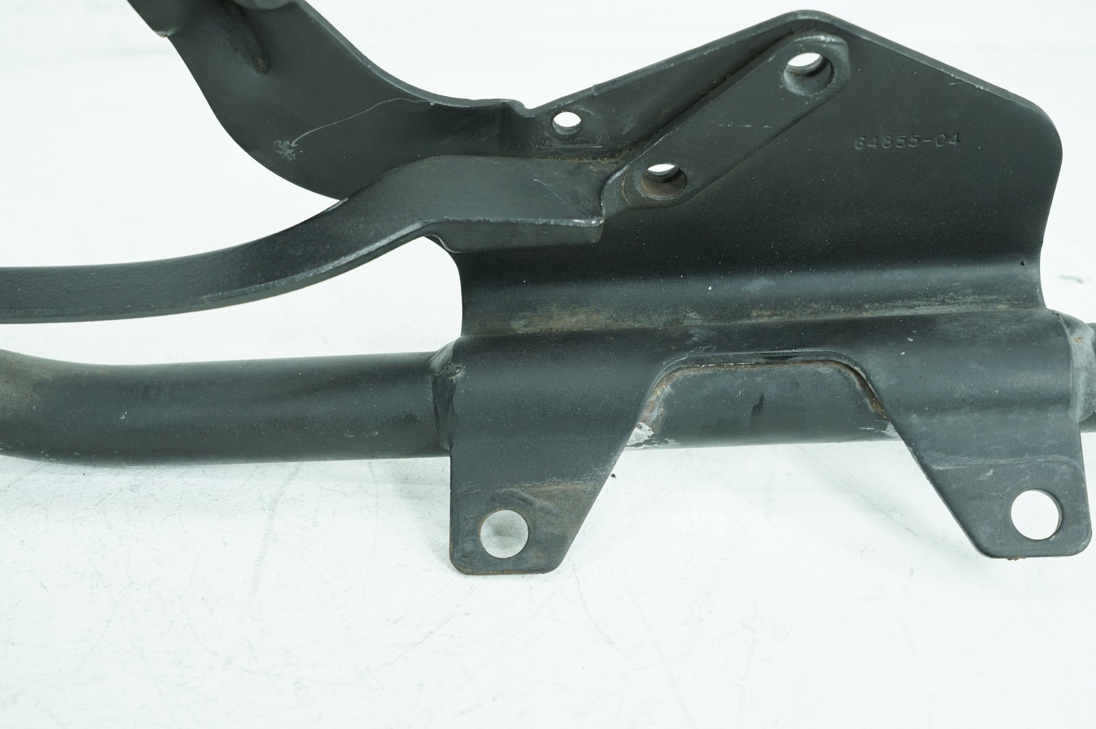 09 Harley Sportster XL1200C OEM Exhaust Muffler Interconnect Bracket Support Bar