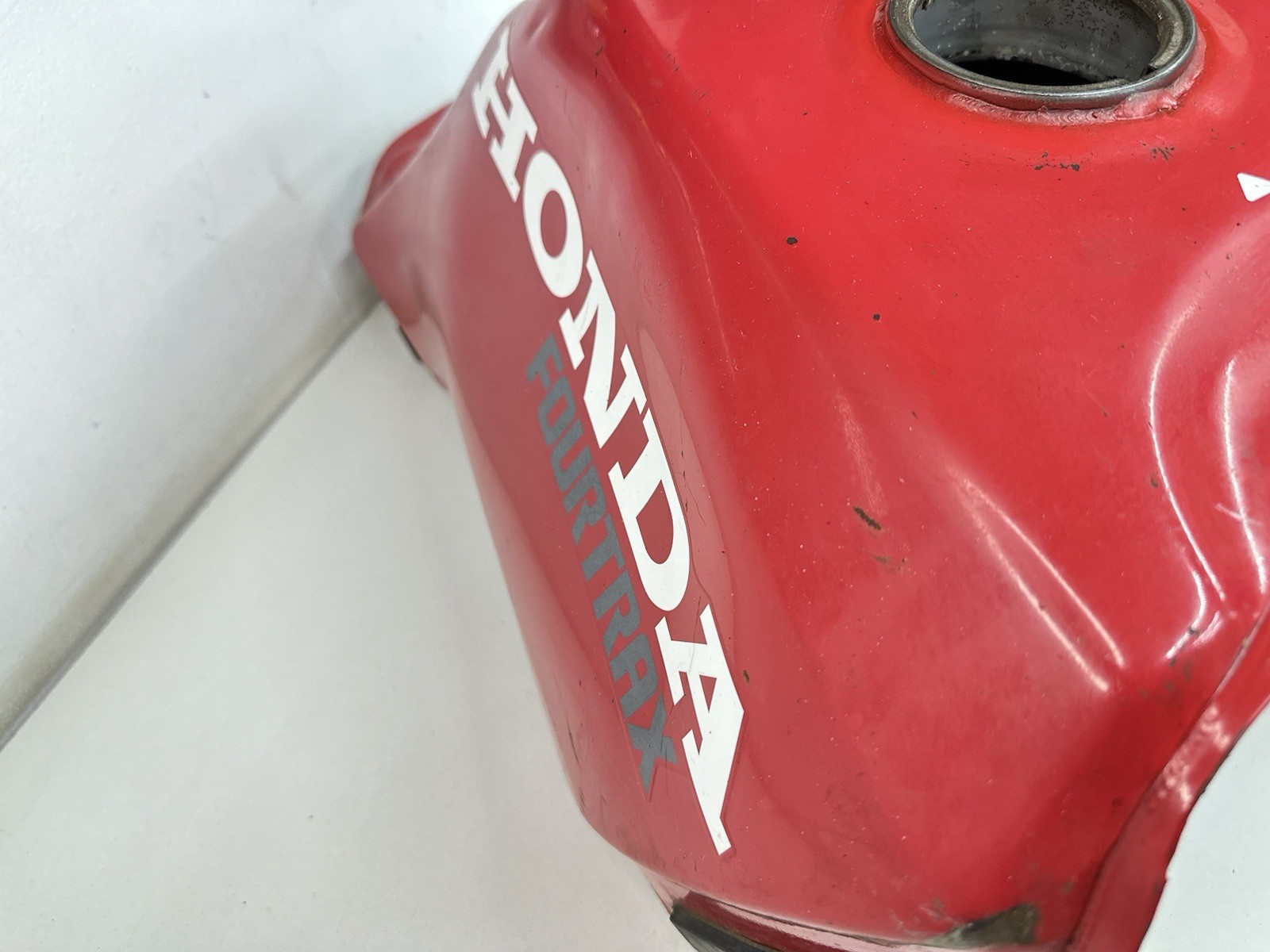USED OEM 93-00 HONDA TRX300 TRX 300 TRX300FW FOURTRAX RED GAS FUEL TANK
