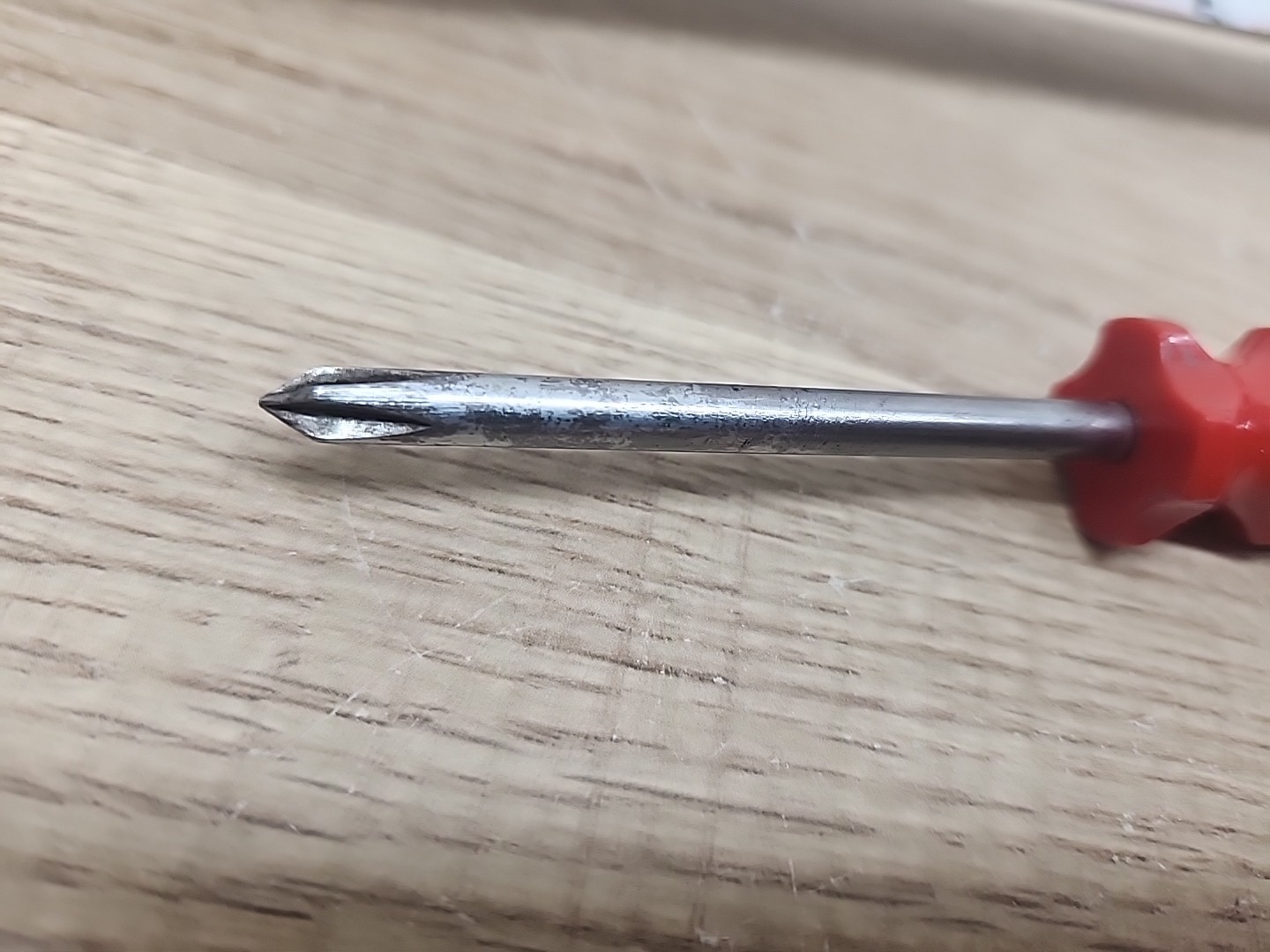 Vintage Pioneer Seeds Advertising Screwdriver