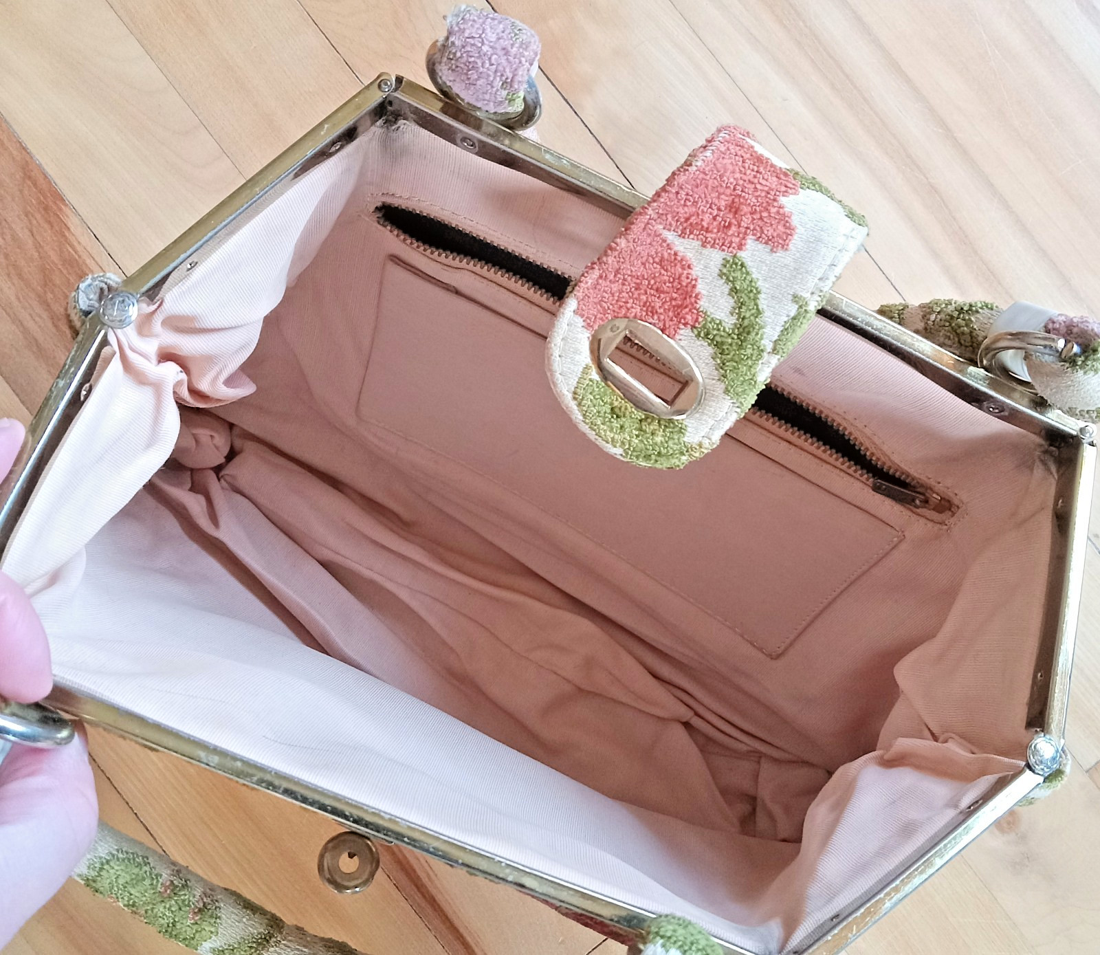 VTG MCM ETRA Fabric Textile Carpet Bag Metal Frame Handbag Floral Purse 50s-60s