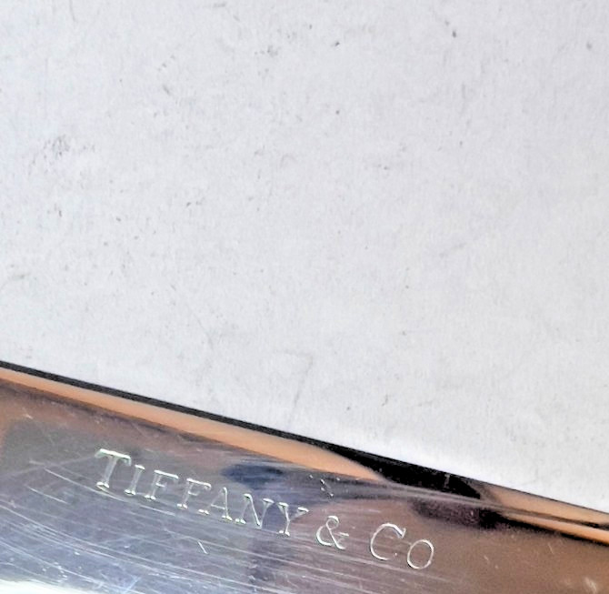 1 SHELL & THREAD TIFFANY STERLING 9 1/8" LUNCH KNIFE NO MONO POLISHED HANDLE