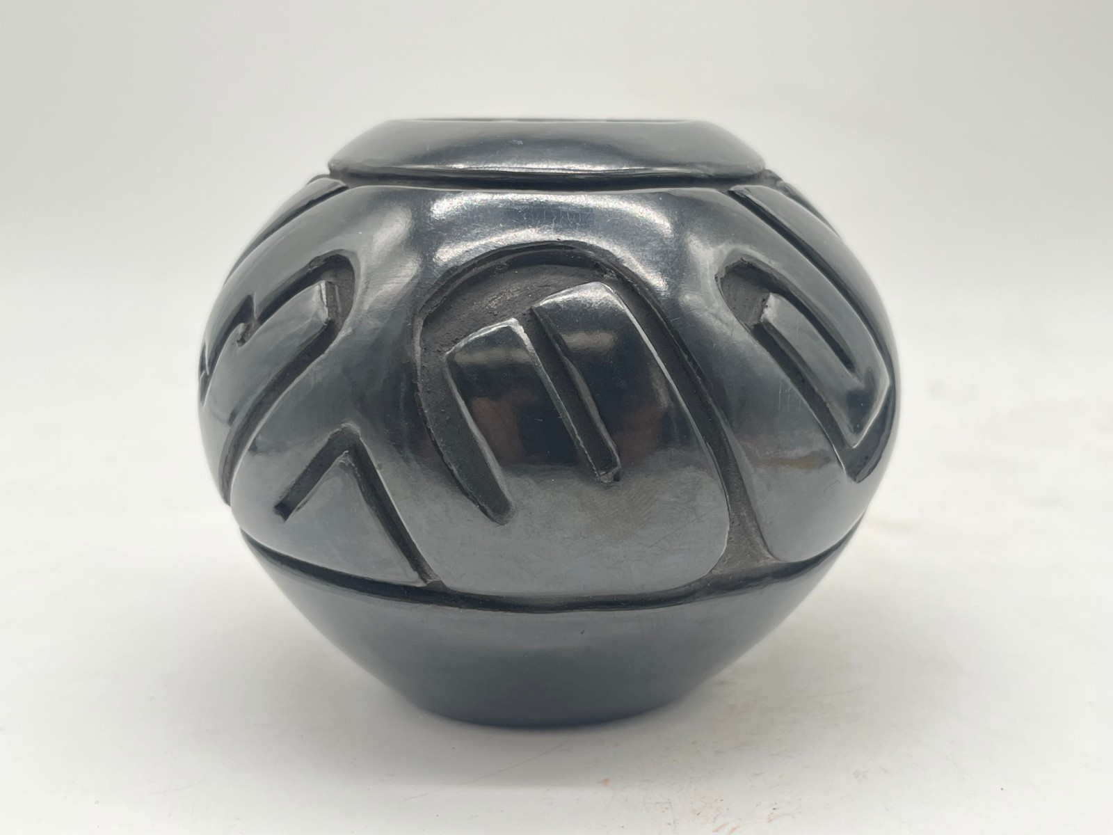Native American Santa Clara Pottery Bowl Stella Chavaria