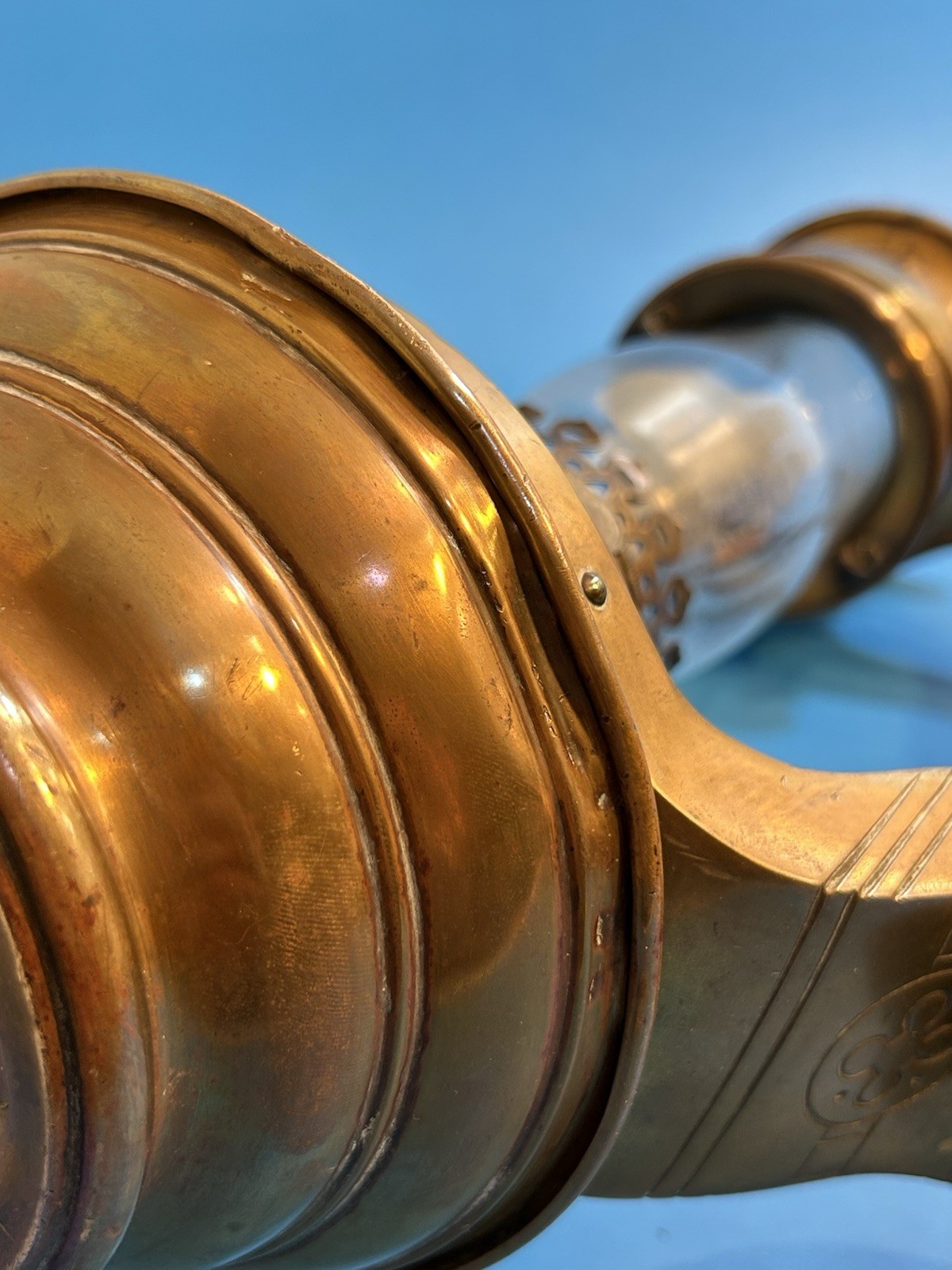 Antique Dayton Manufacturing Chesapeake Ohio Railroad Wall Mount 16” Oil Lamp