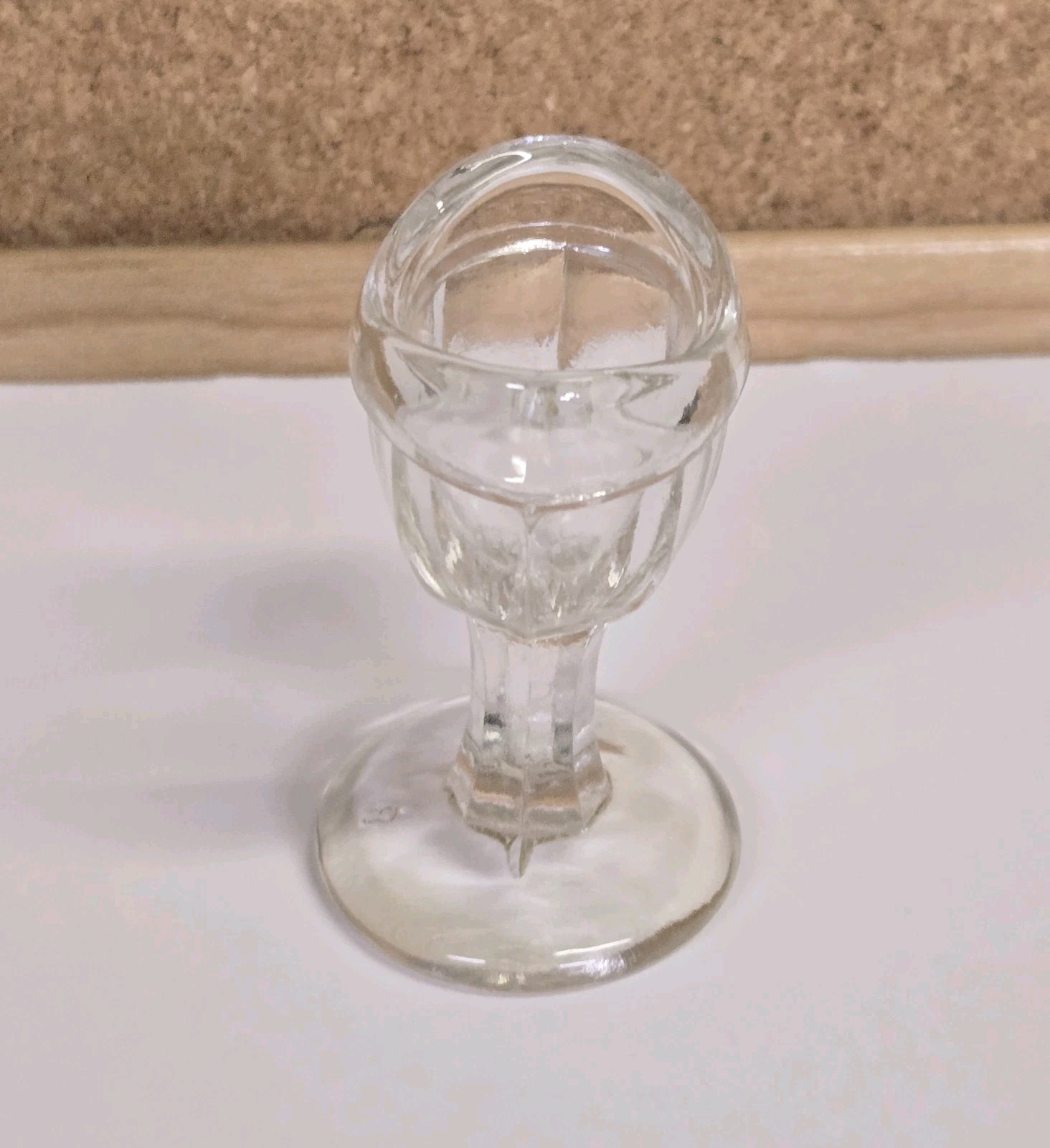 Vintage Gulfport 8 Paneled Clear Glass Eye Wash Cup Marked G