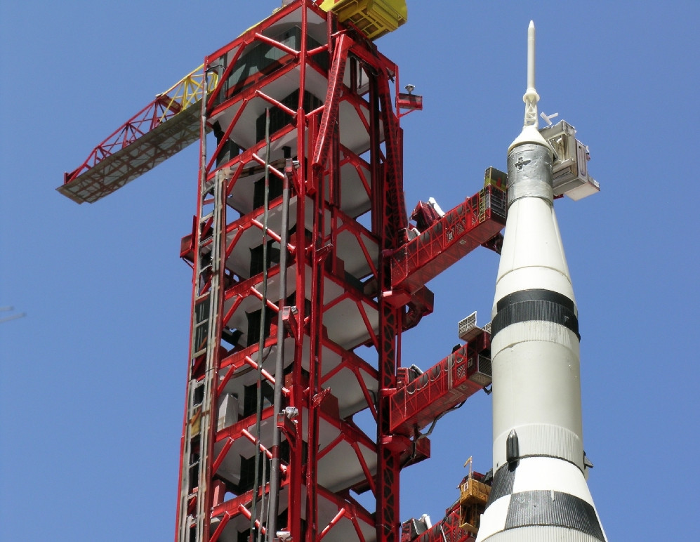 Launch Umbilical Tower LUT Craft Model for Monogram,Airfix 144 Saturn V PLS.READ