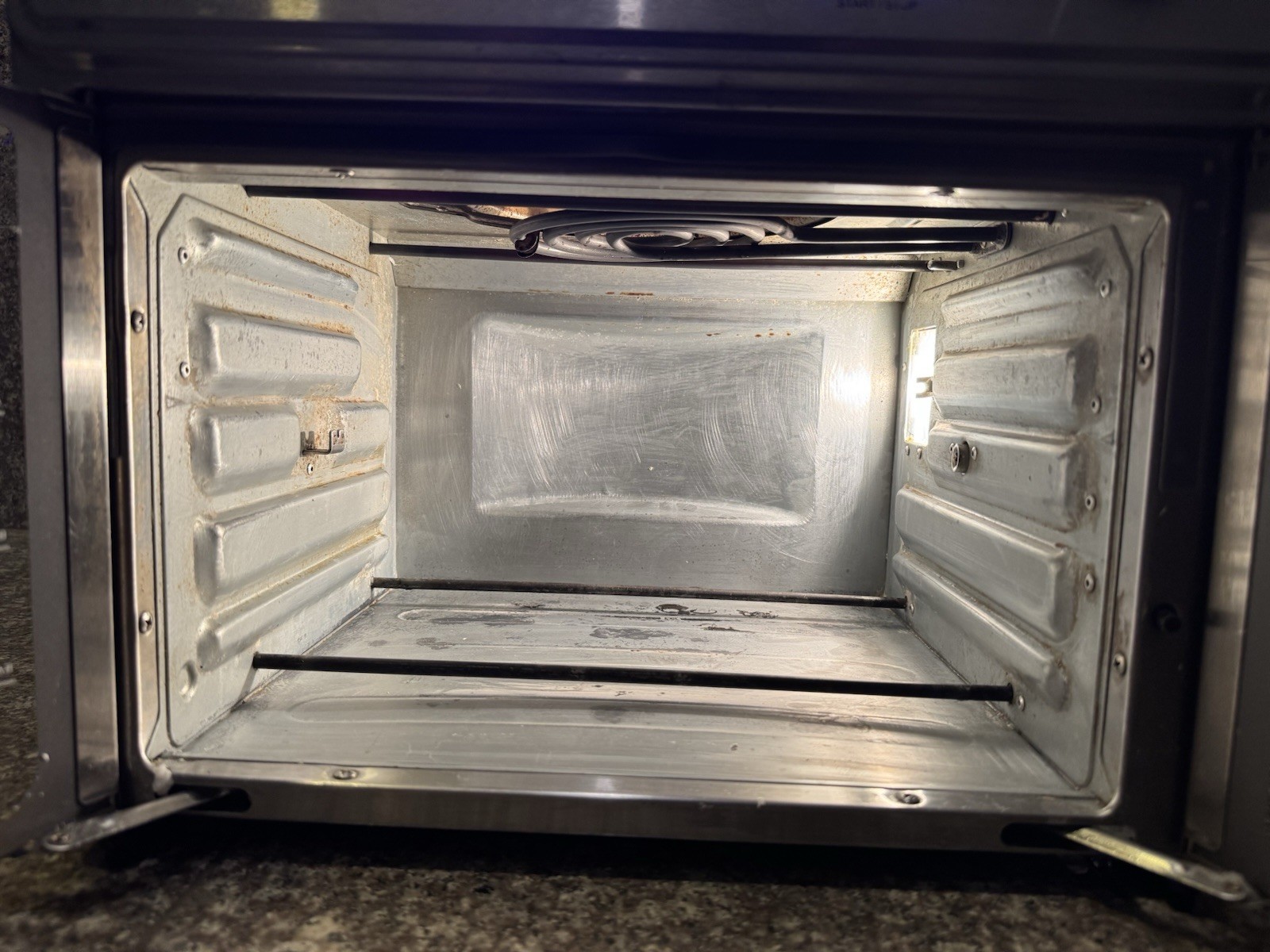 Kalorik MAXX Digital Air Fryer Toaster Oven 26Qt 10-in-1 Countertop French Door