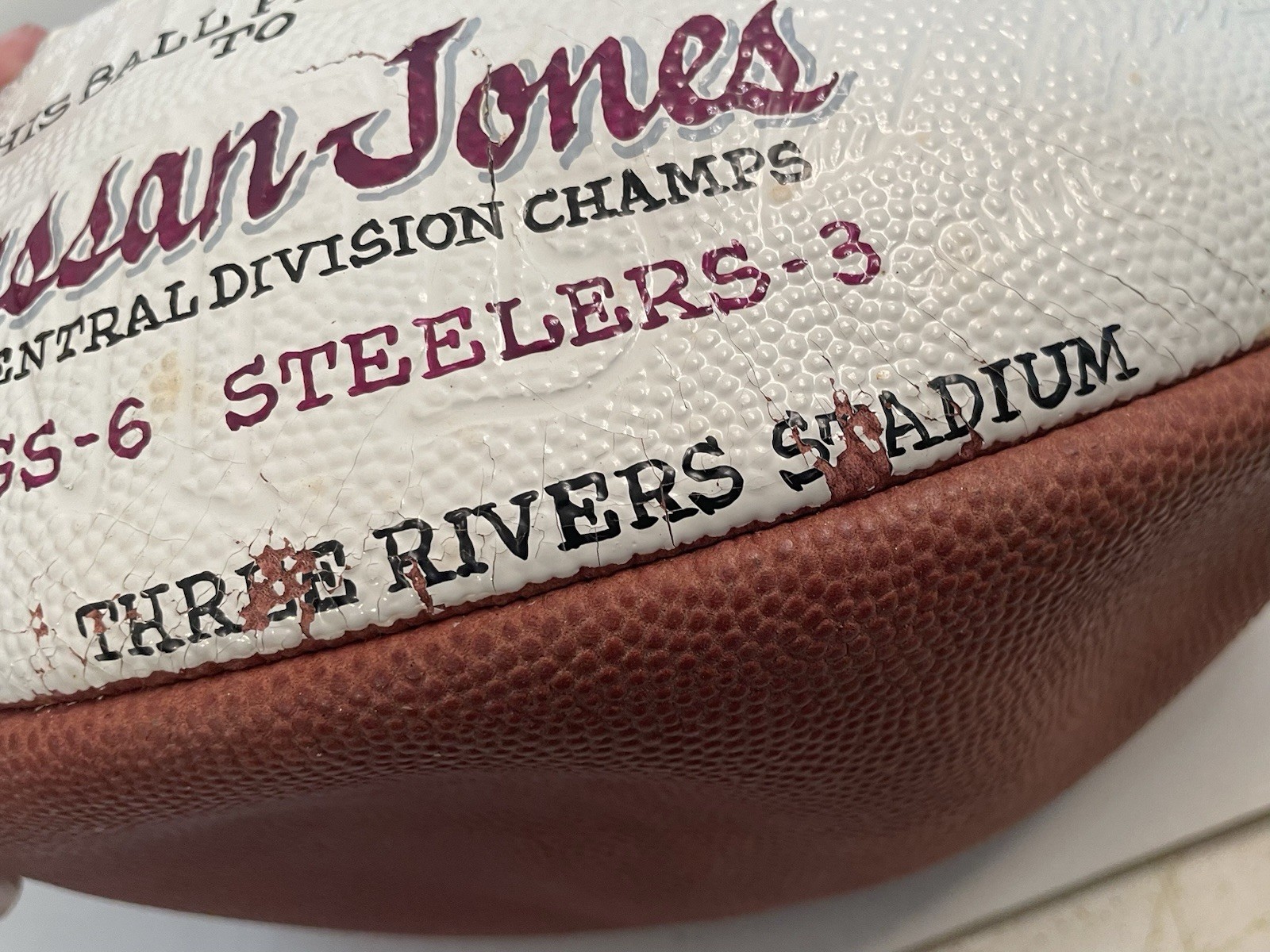 Minnesota Vikings Hassan Jones Presentation Game Used Ball Division Champs 1992