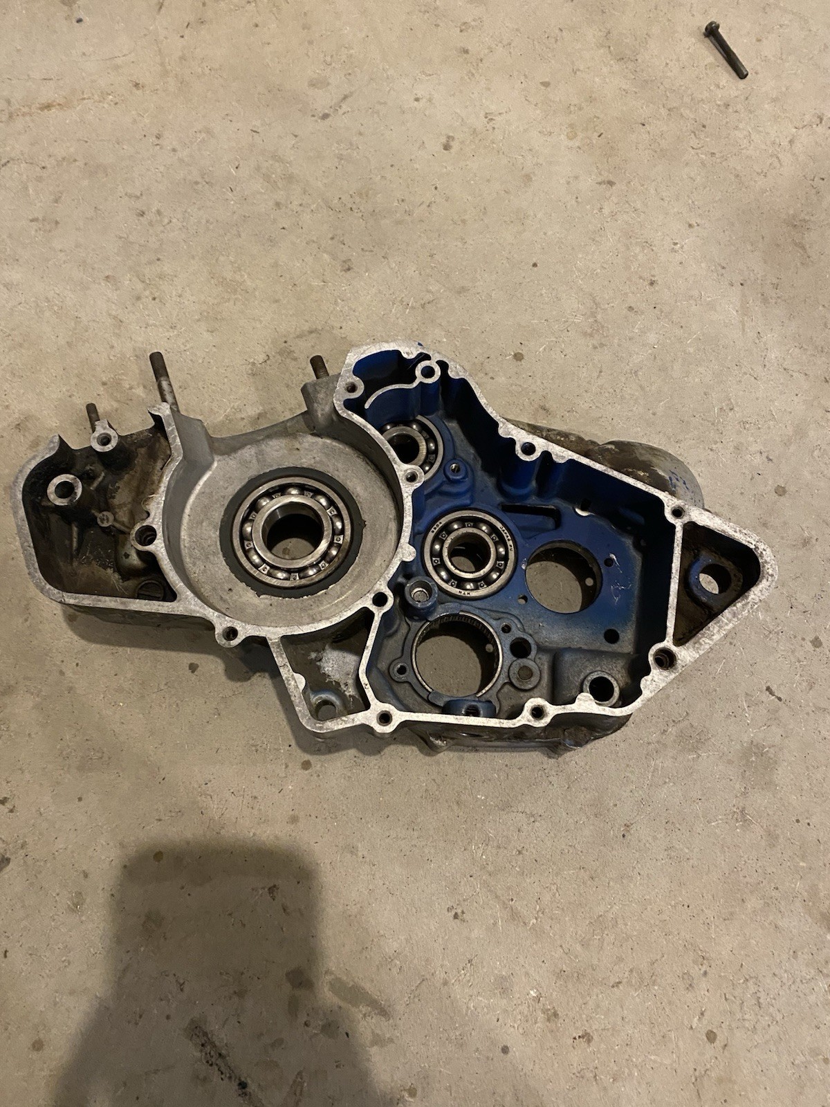 1987-1991 LT250R RIGHT SIDE CASE HALF, NO CRACKS