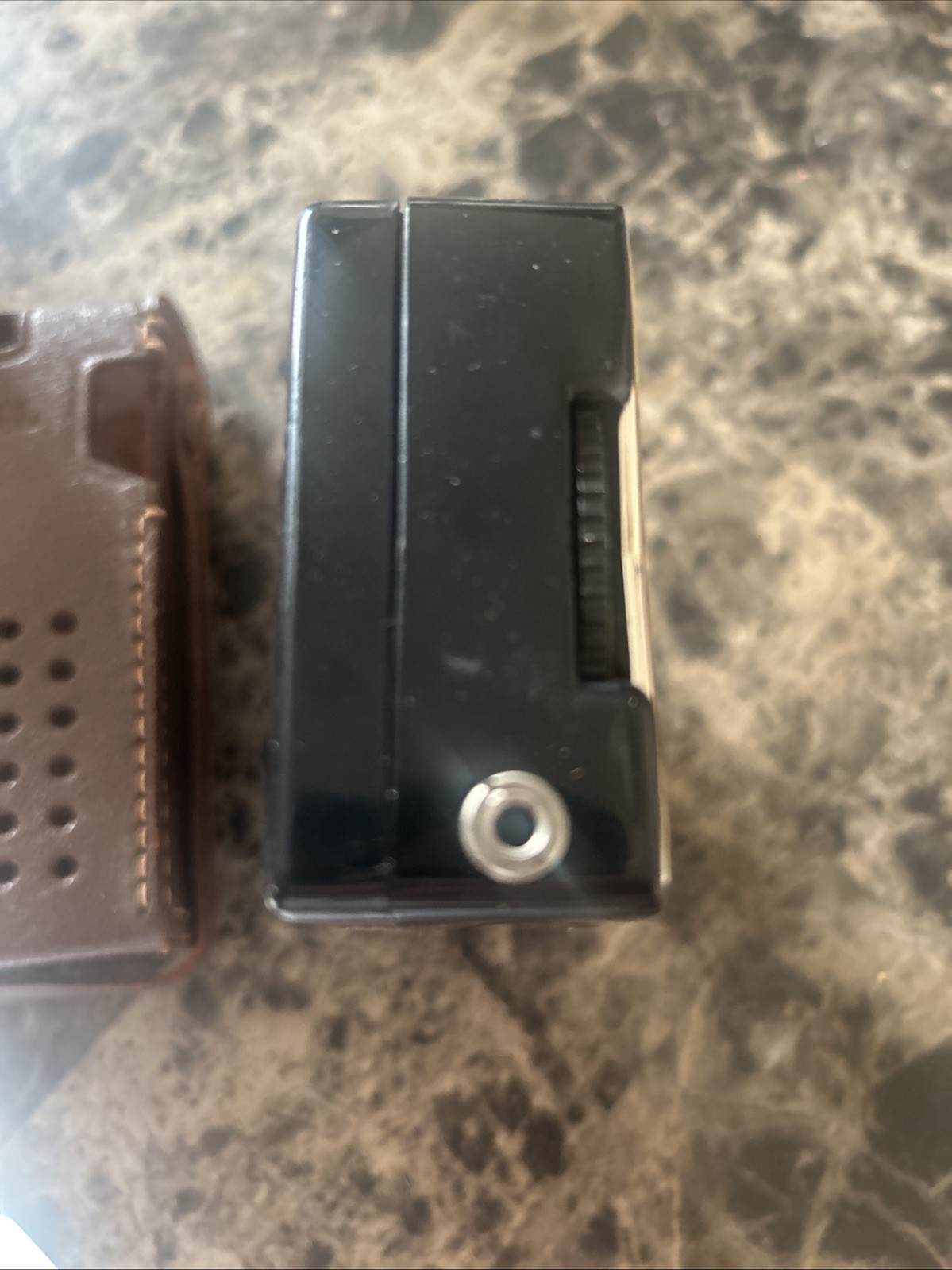 Vintage Continental 6 Transistor Radio Model TR-682 Crack Free (Works)