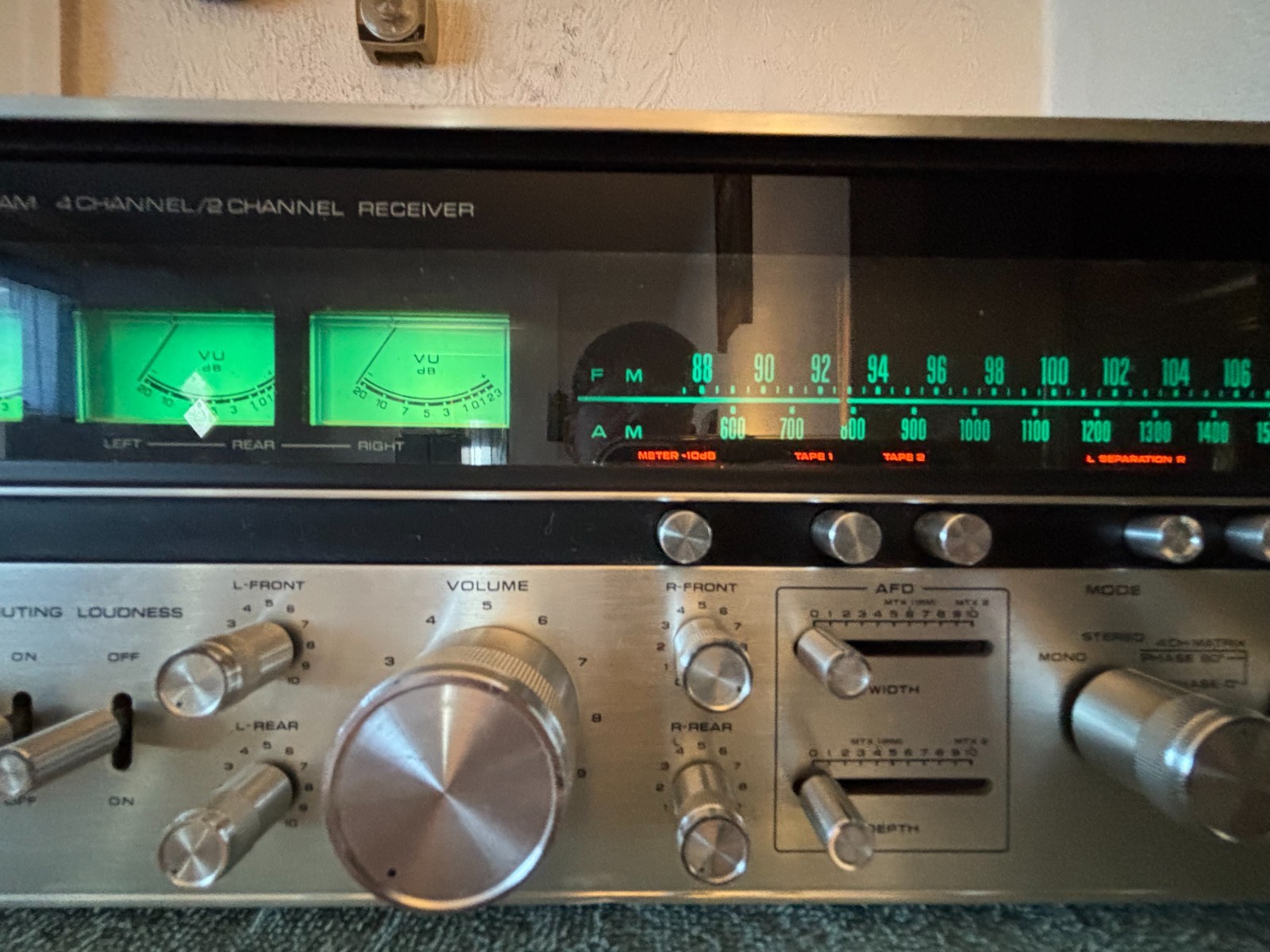 Vintage Technics SA-8000X Stereo 2/4 Channel Receiver-Powers On-Parts/Repair
