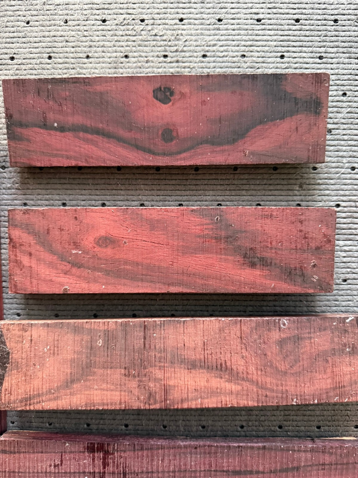 Bois de Rose 6 pounds box #20