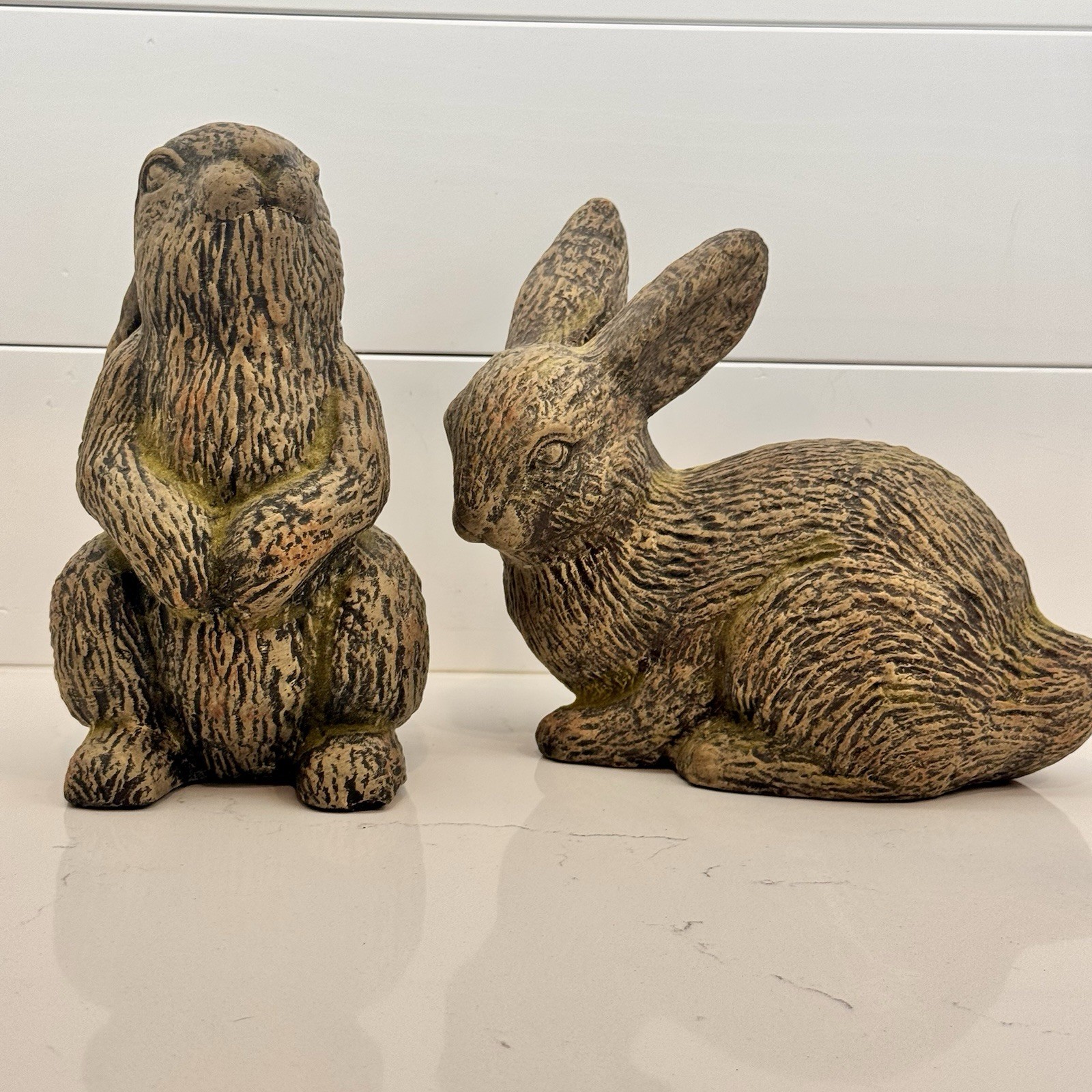 Adorable Pair Of Pier 1 Terracotta Pottery Statue Rabbits/Bunnies Farmhouse Chic