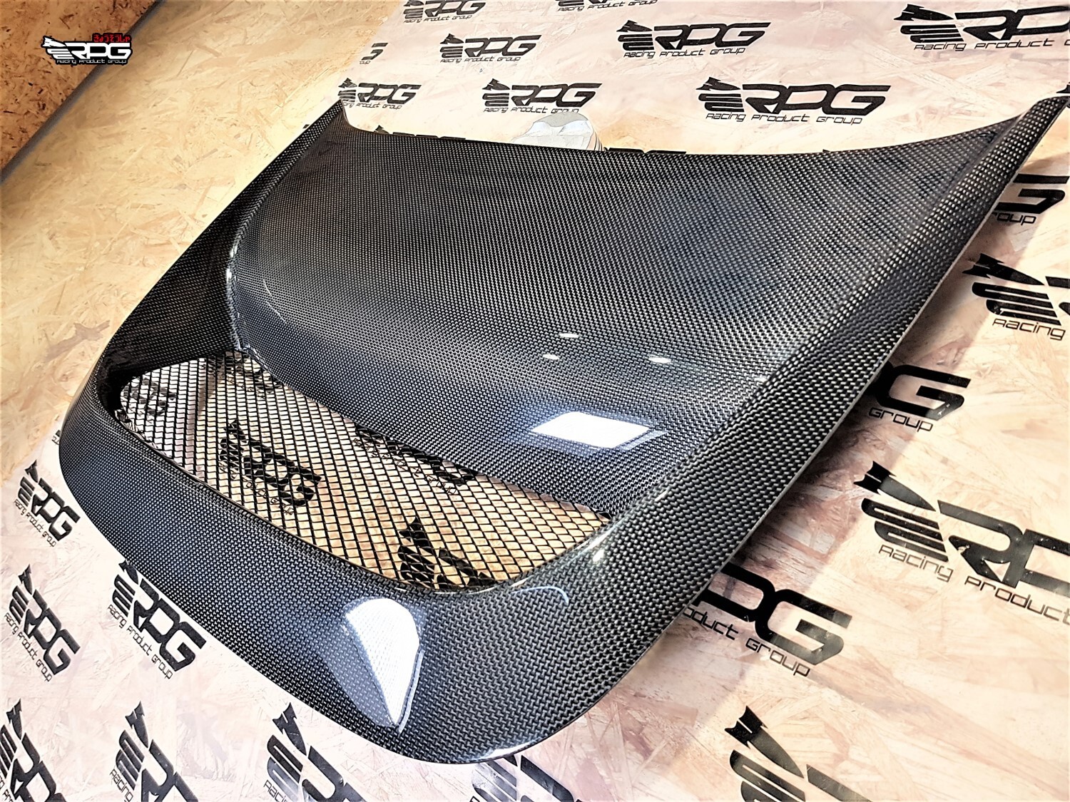 RPG Vacuum Plain Weave Carbon GTA Heat Extractor Hood Vent Scoop with Mesh Grill