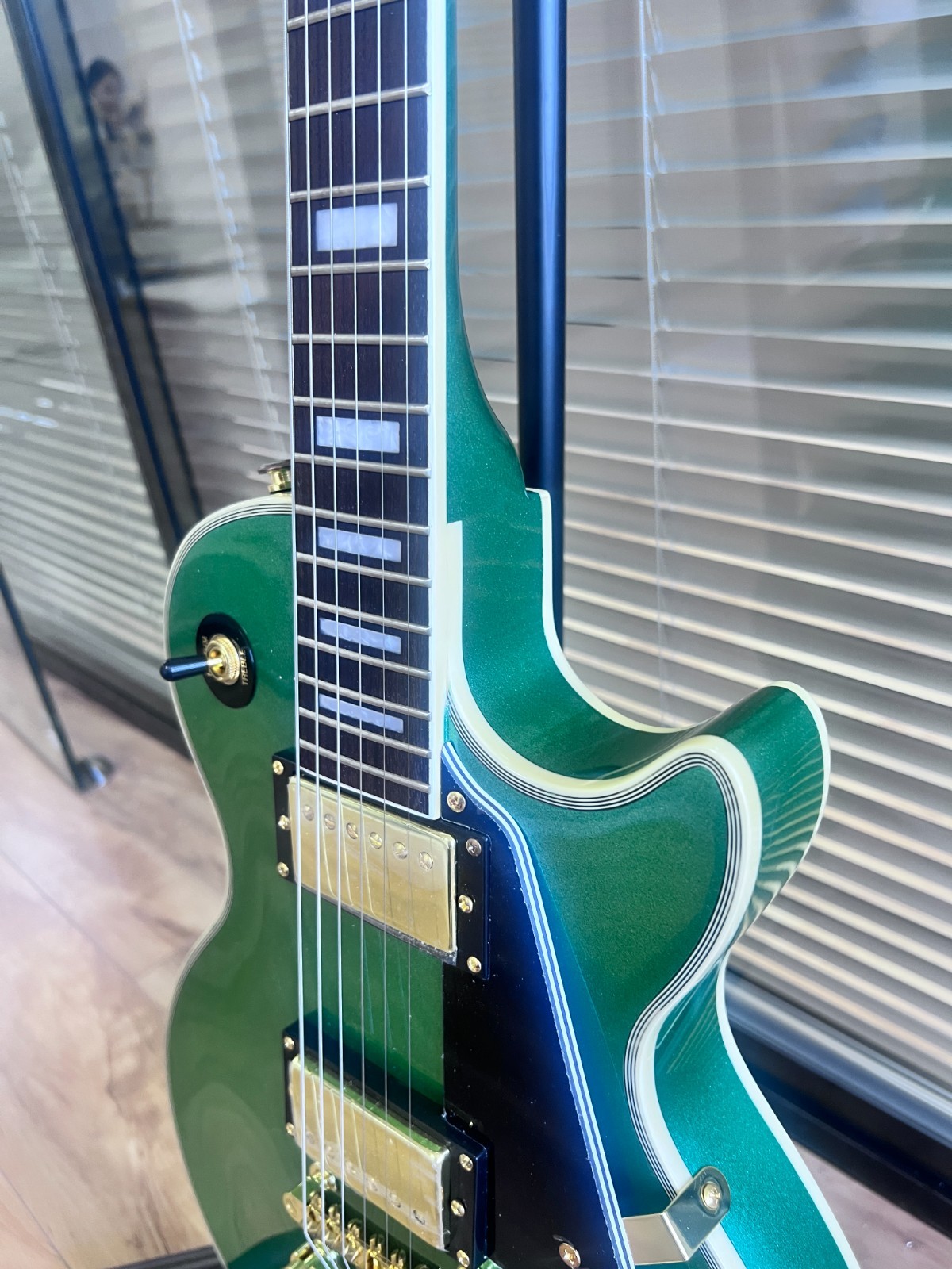 LP Custom Green Sparkle Electric Guitar Gold Hardware Fixed Bridge Ship US