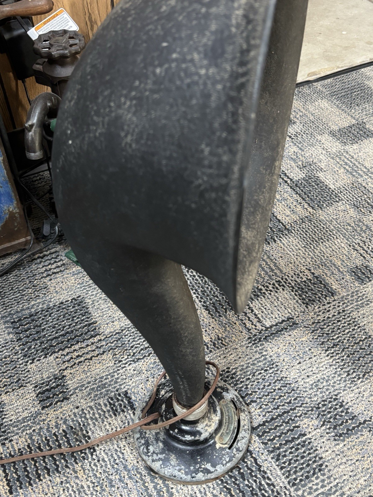 Vintage Radiola RCA Loud Speaker Model UZ-1325 – Untested – 25” Display only?