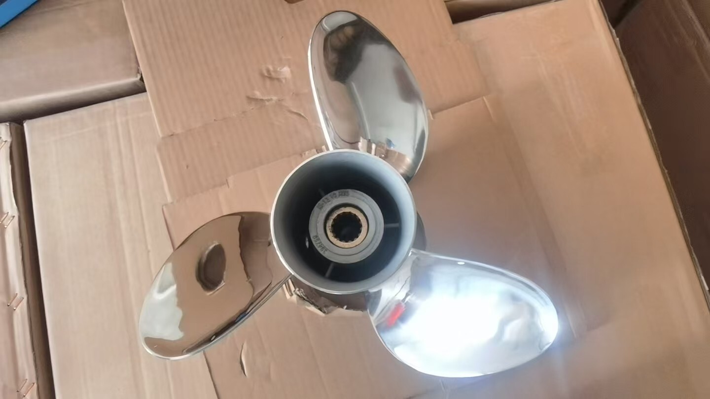 13.5*20P raker 15 spline Stainless Boat propeller for yamaha and OMC 70-90hp