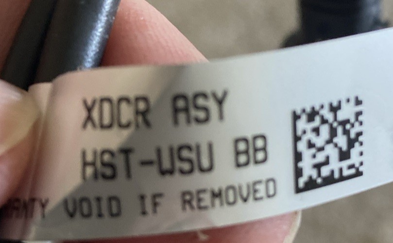 Lowrance Hst-Wsu 83/200Khz Transom Mount With Temp 106-48