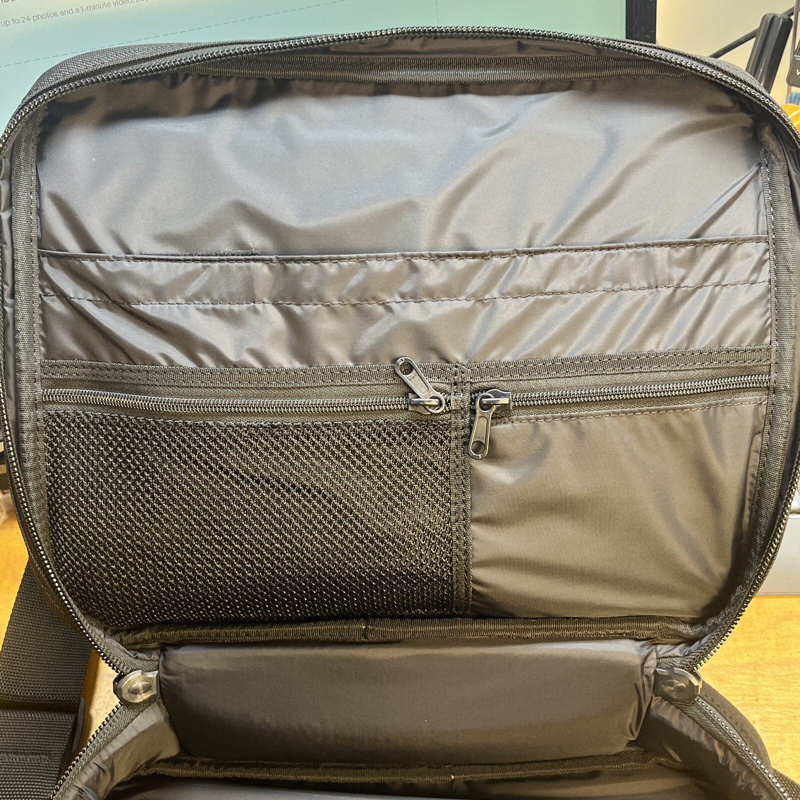 Atomic Aquatics Deluxe Padded Regulator Bag 11-0501-00 Protective Scuba Reg Case