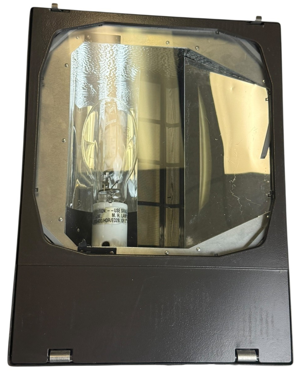 Cooper Lighting 400W Metal Halide Wall Pack Outdoor Fixture 208V MH
