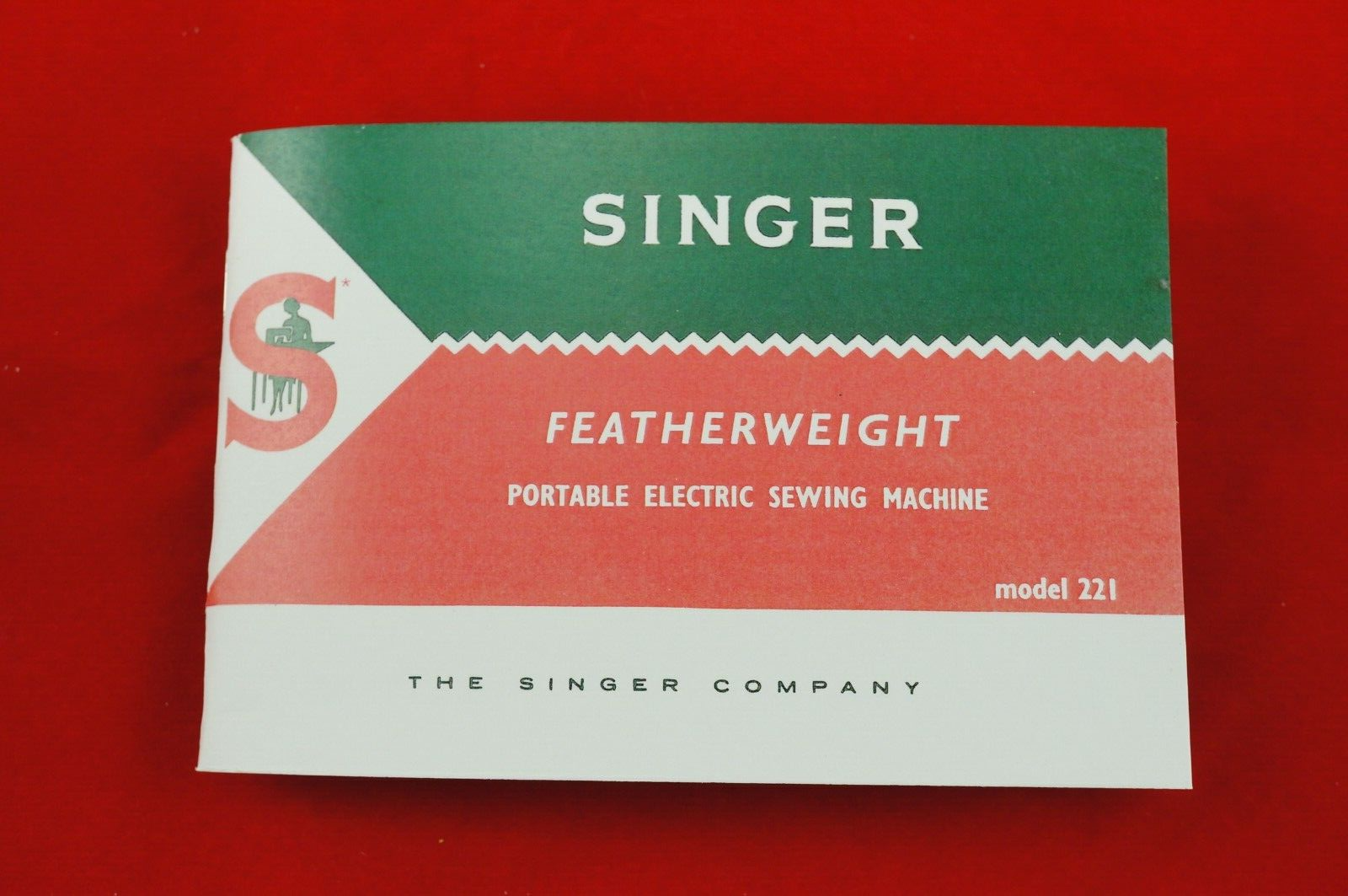 Late White Singer Featherweight 221 221-1 Sewing Machine Owners Manual Booklet