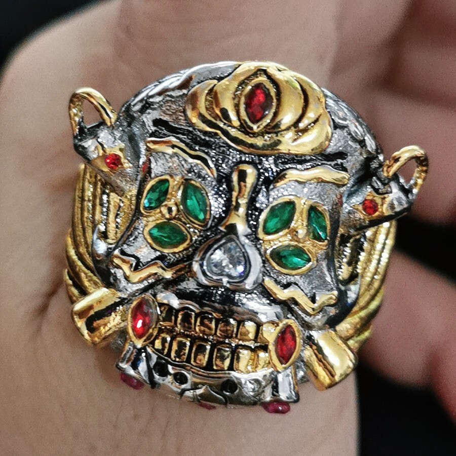 Lucky Ring, The Expendables  Ross Skull Lucky movie Ring T12