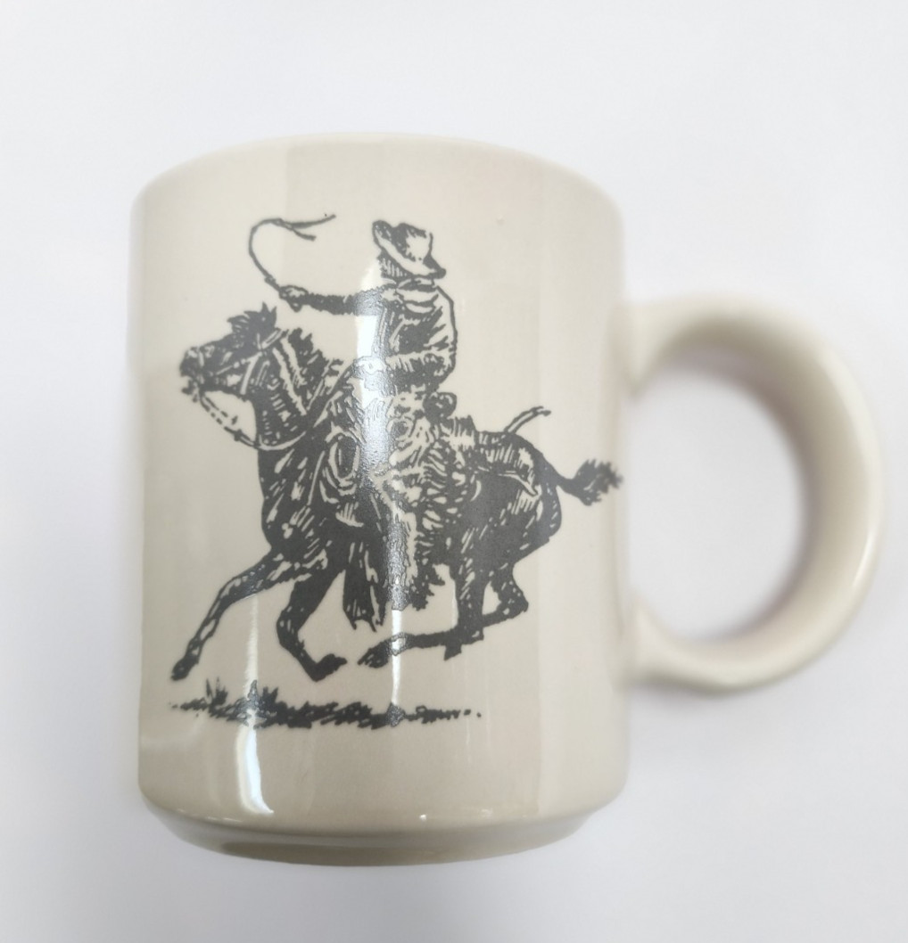 VTG Marlboro/Cowboy/Remington Art Ceramic COFFEE MUG SET OF 4 Cream