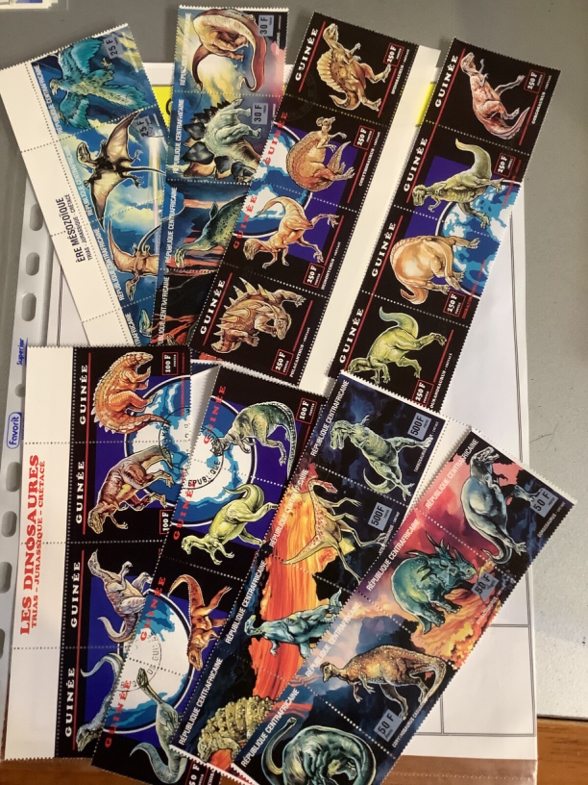 Occasione super lotto divertimento 5 kg decine di migliaia di francobolli