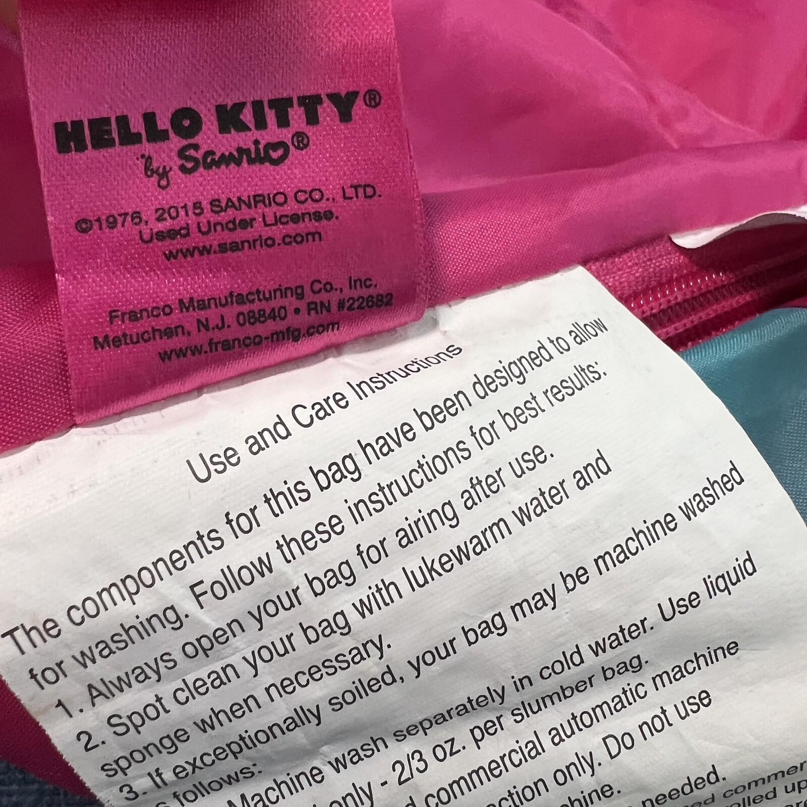 HELLO KITTY Child’s Sleeping Bag Sanrio 2015 Pink Flowers Kids Size