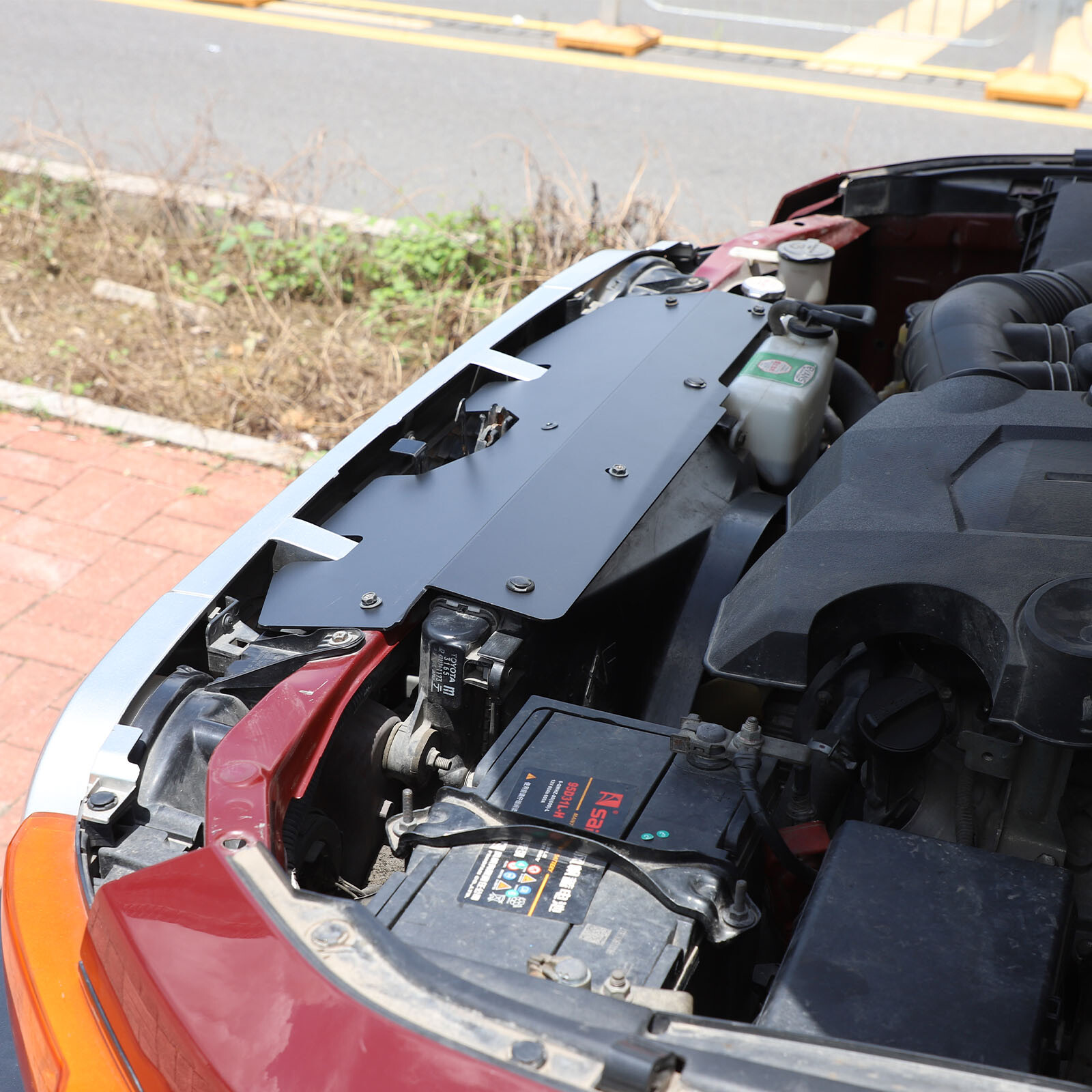 Aluminum Alloy Radiator Cooling Plate Black For Toyota FJ Cruiser 2007-2021 1PCS