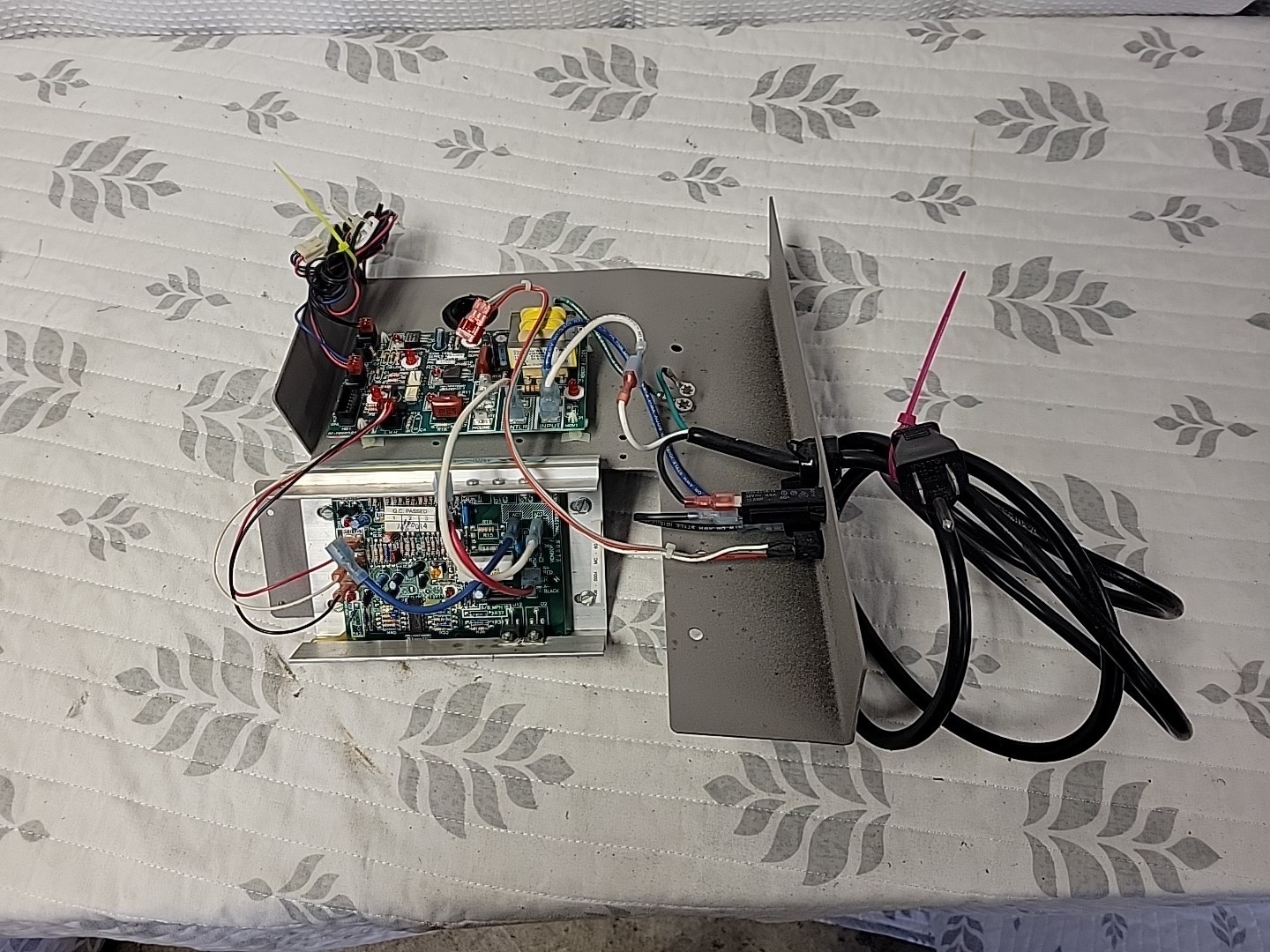 ProForm 735 CS Treadmill Complete Lower Main Board And Power Supply Clean Tested