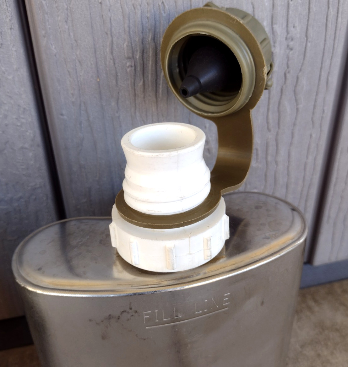 USGI ARCTIC CANTEEN CRS TYPE 2004 w/ CANTEEN CUP & ALICE CANTEEN COVER INSULATED